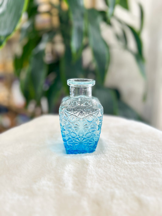 Eleanor Vintage Inspired Large Bud Vase