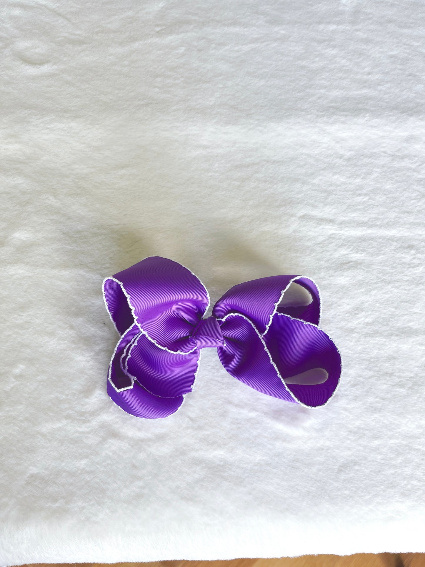 Rose Moonstitch Bow