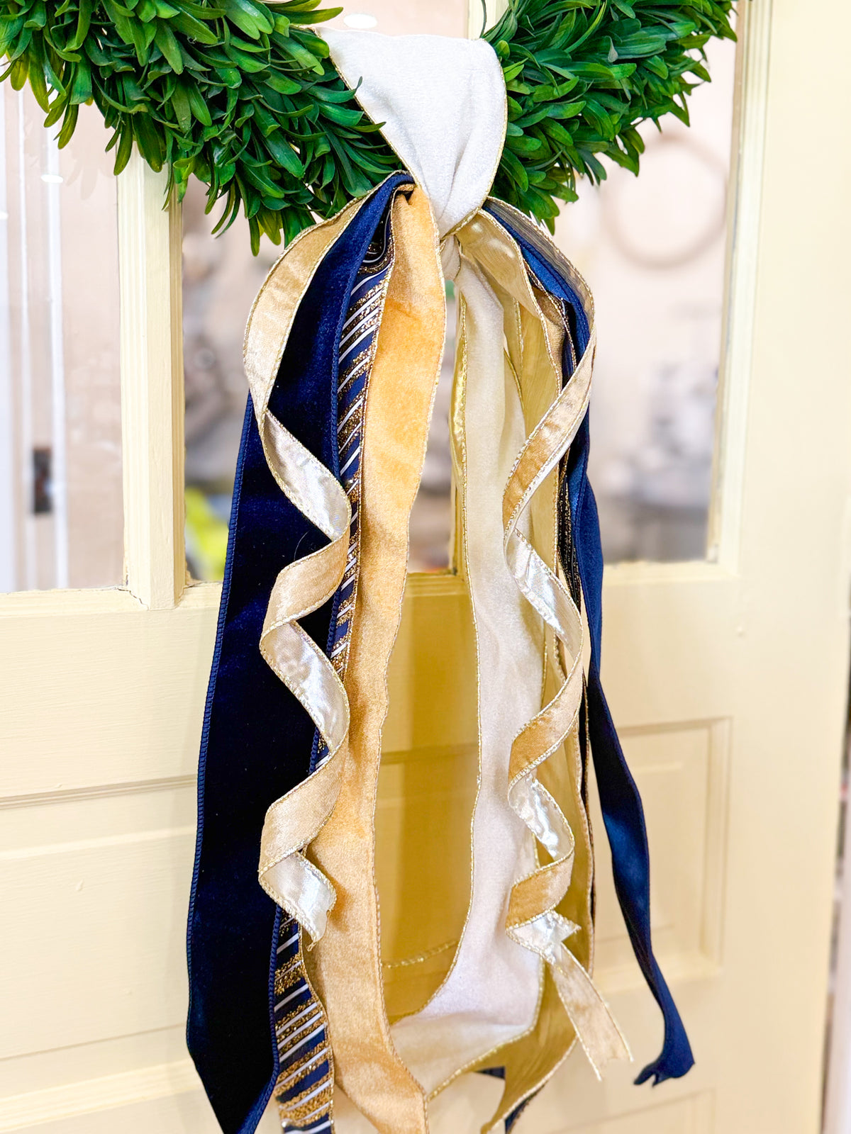 Trojan Spirit Wreath Tails/ Streamer Style