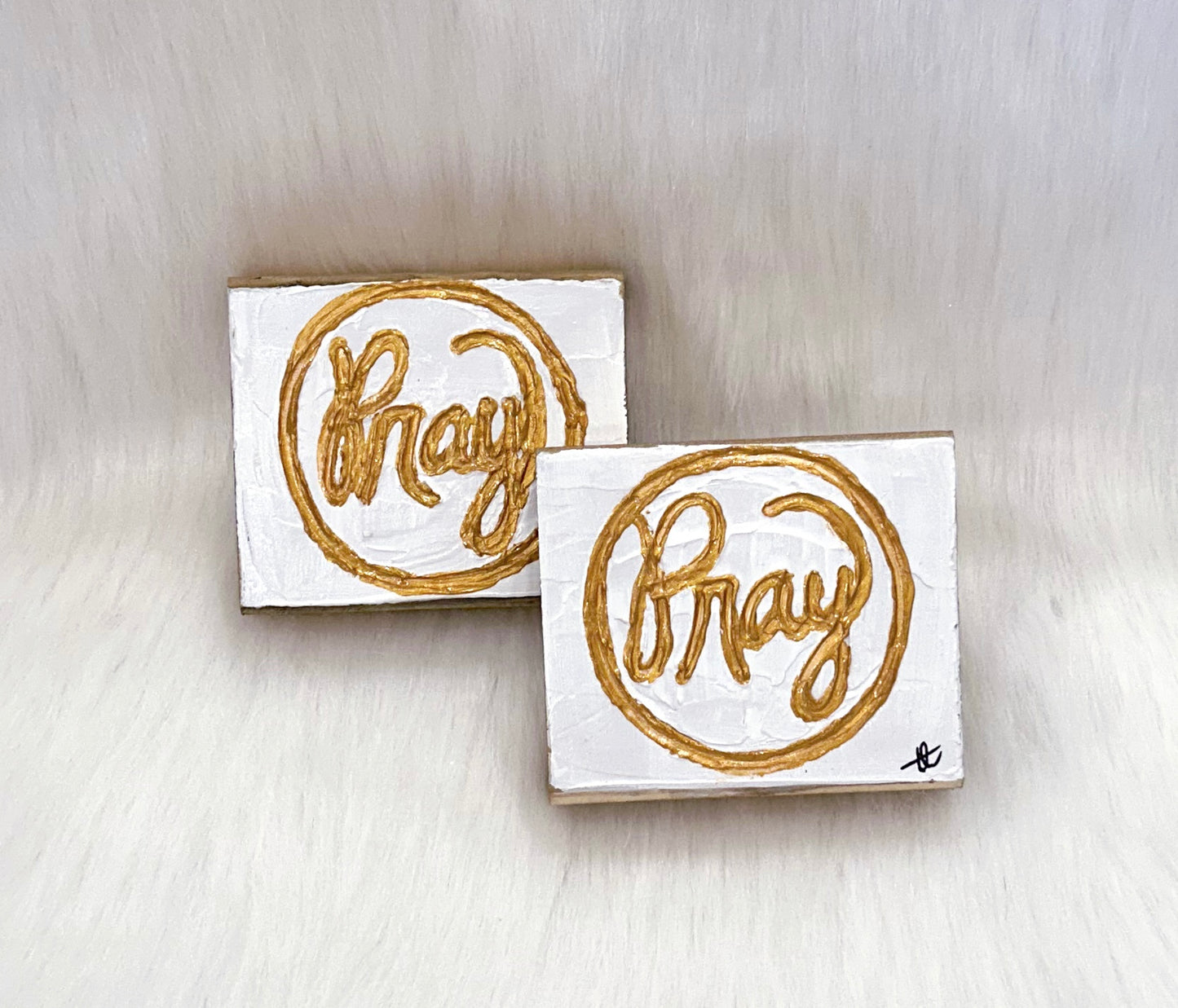 Mini Medallion Pray Block