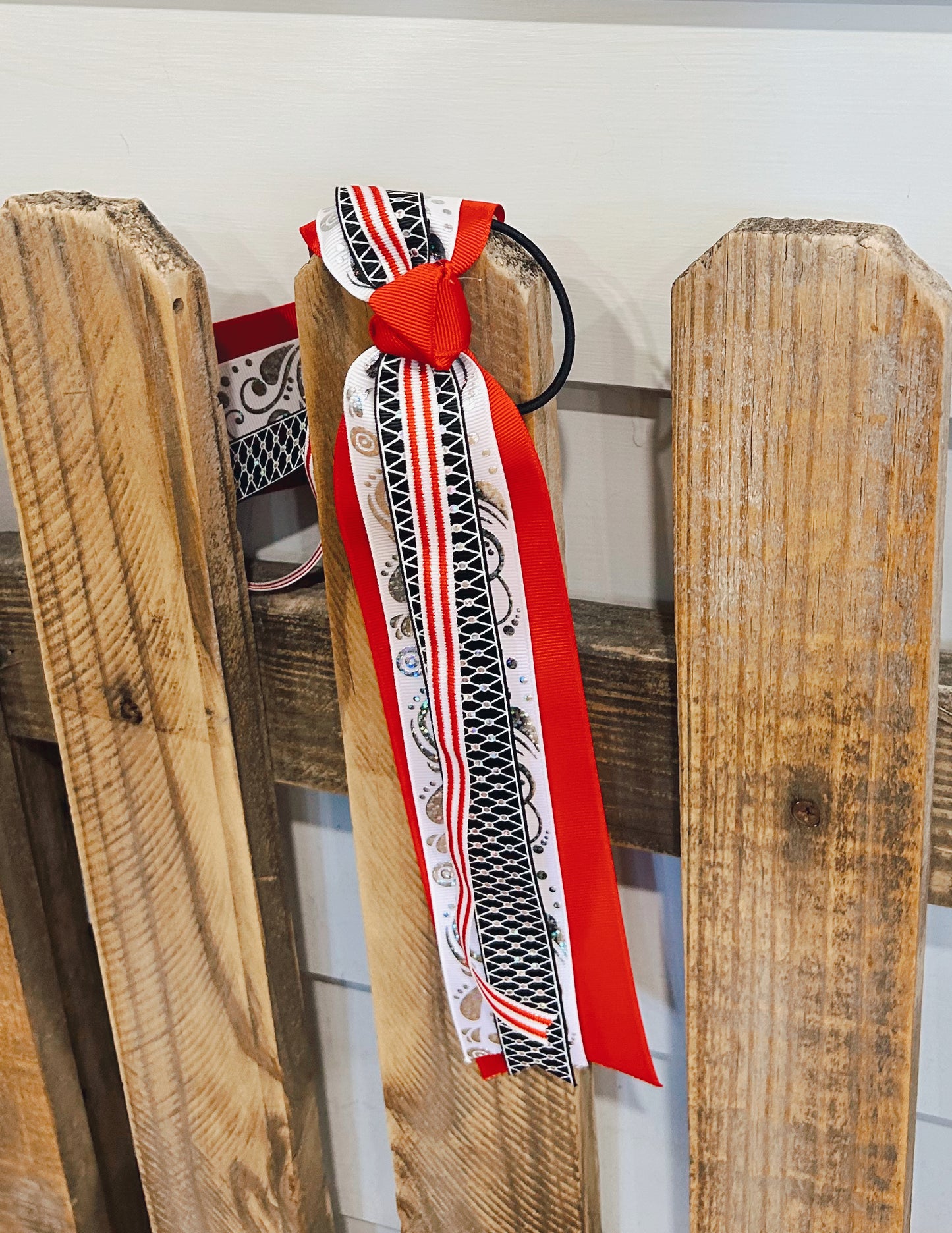 Red and Black Streamer