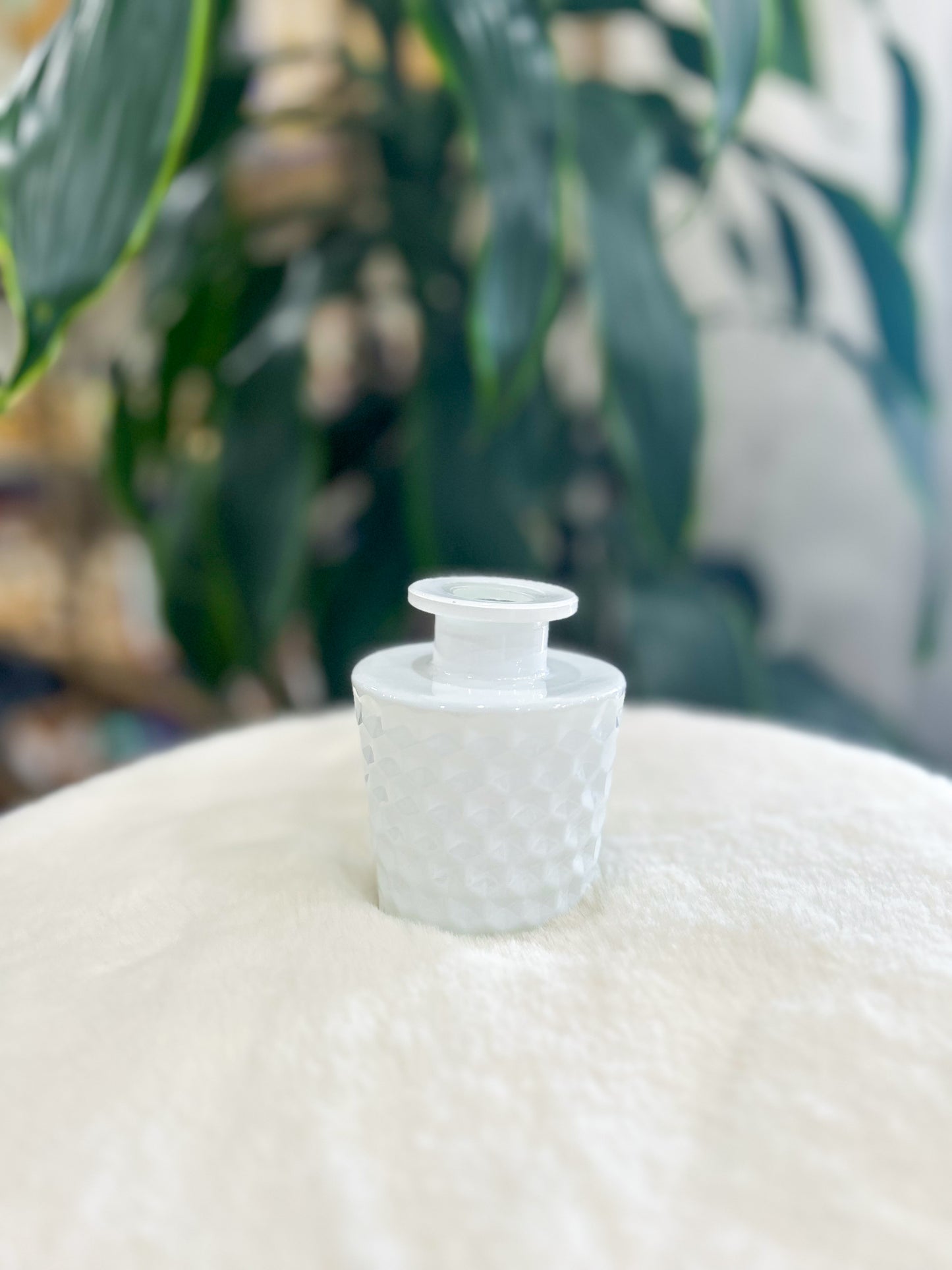 Lenora Vintage Inspired Medium Bud Vase