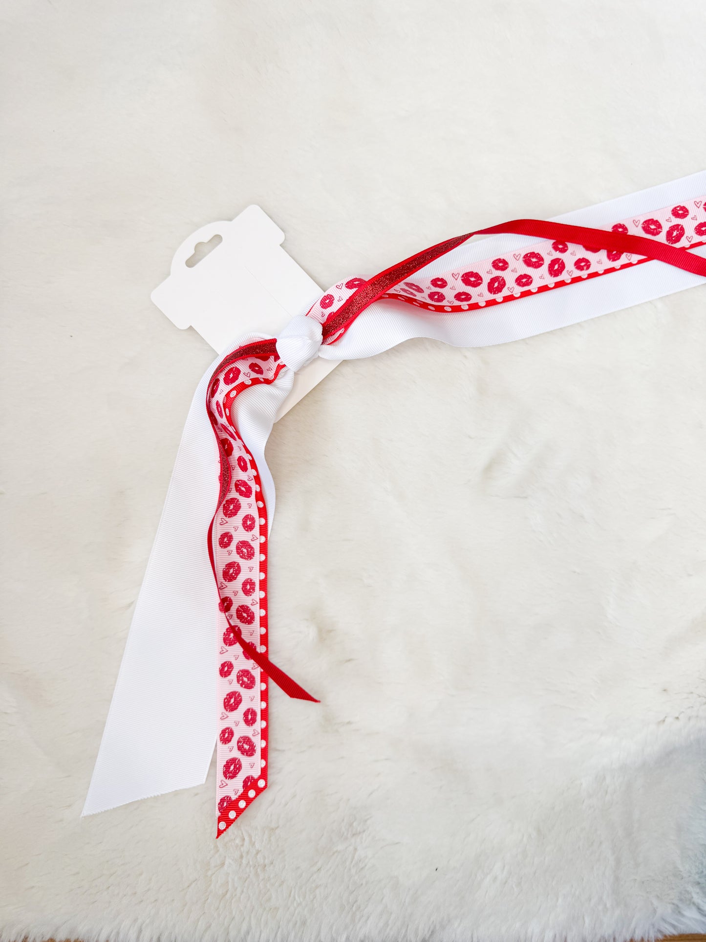 Valentine Streamer- Red/White