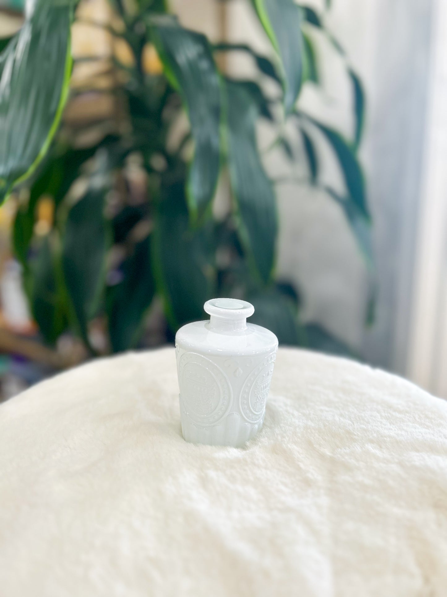 Colette Vintage Inspired Medium Bud Vase