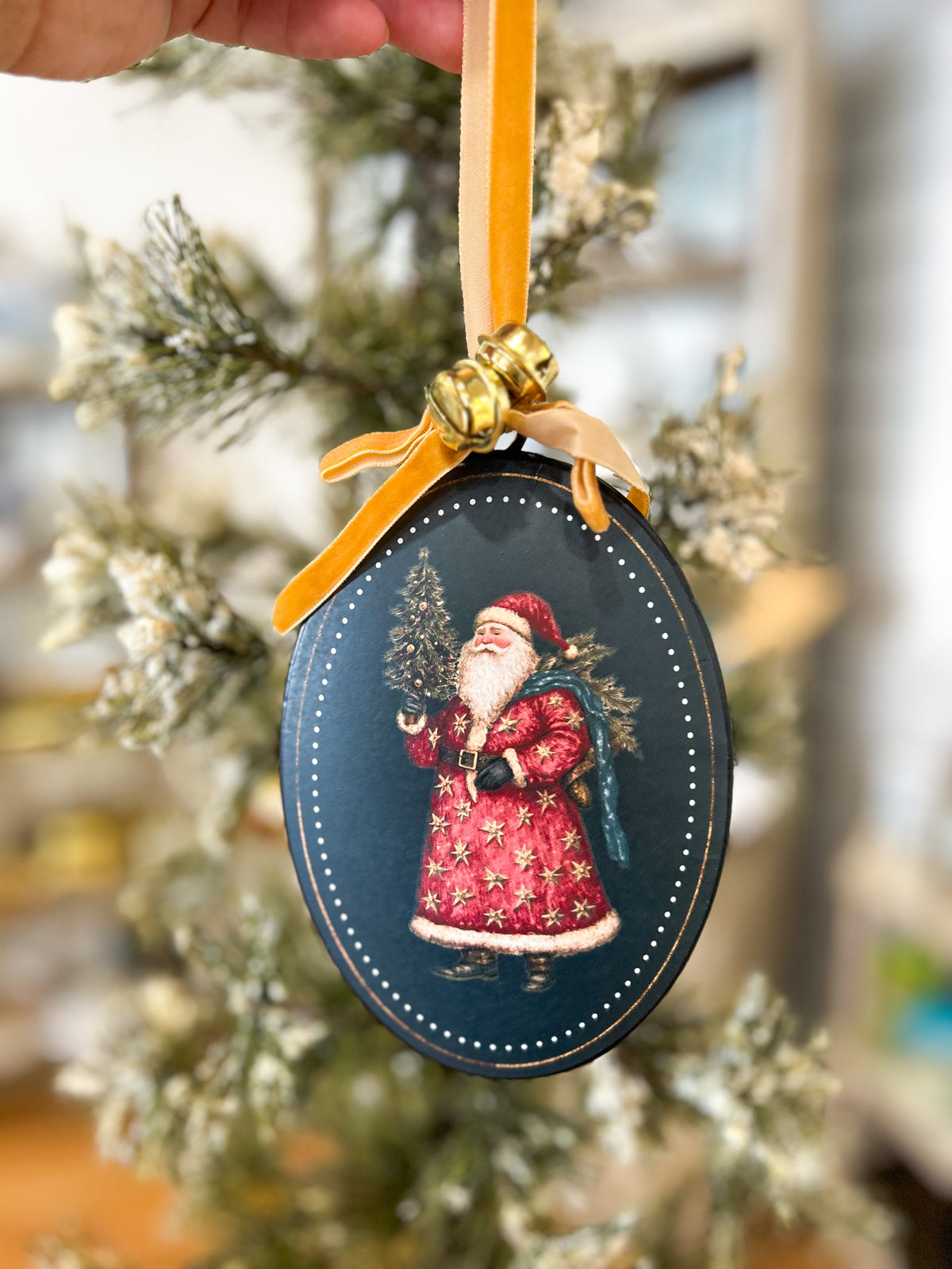 Santa -Old Fashion Christmas Ornament with Bow