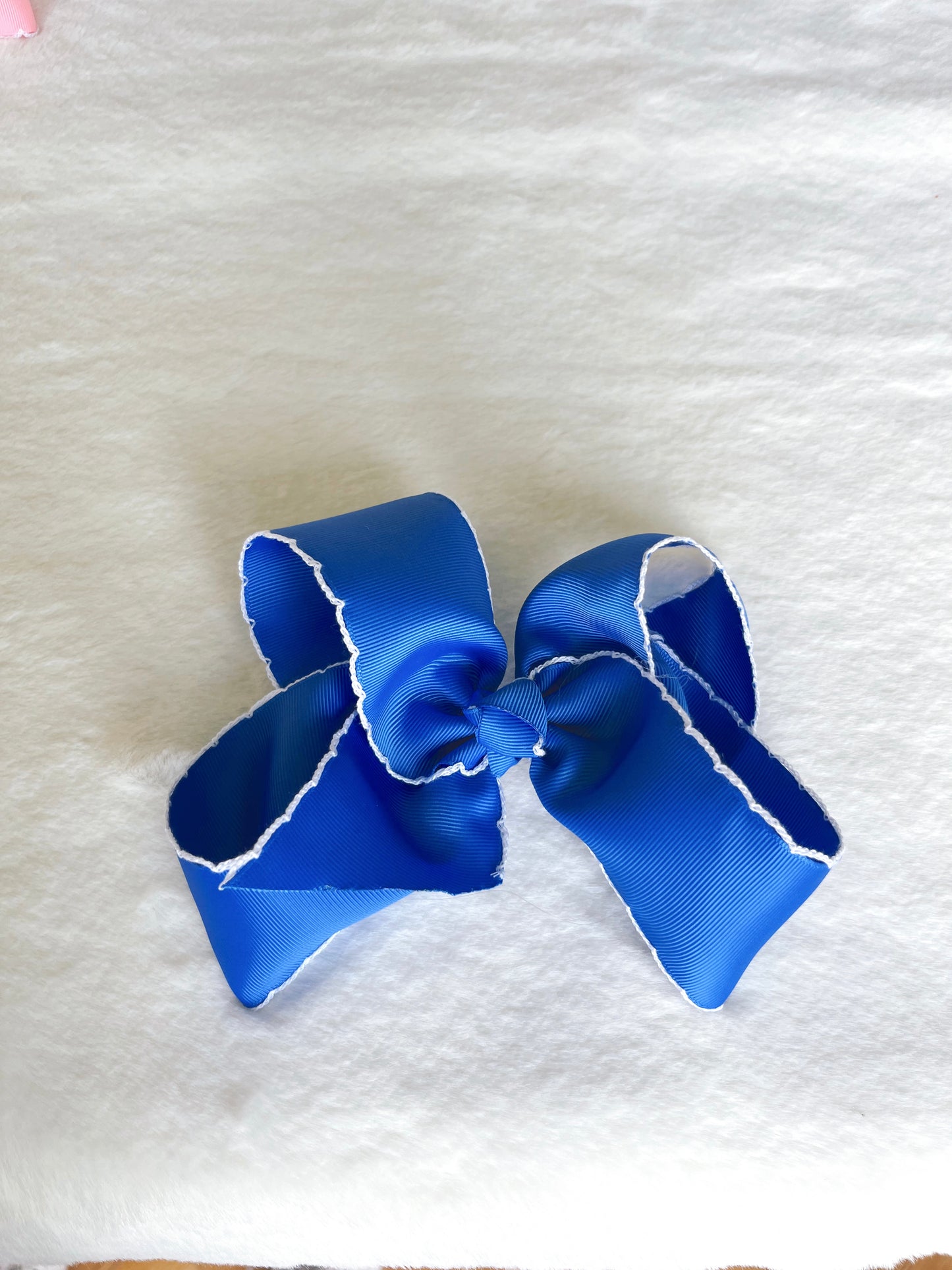 Rose Moonstitch Bow