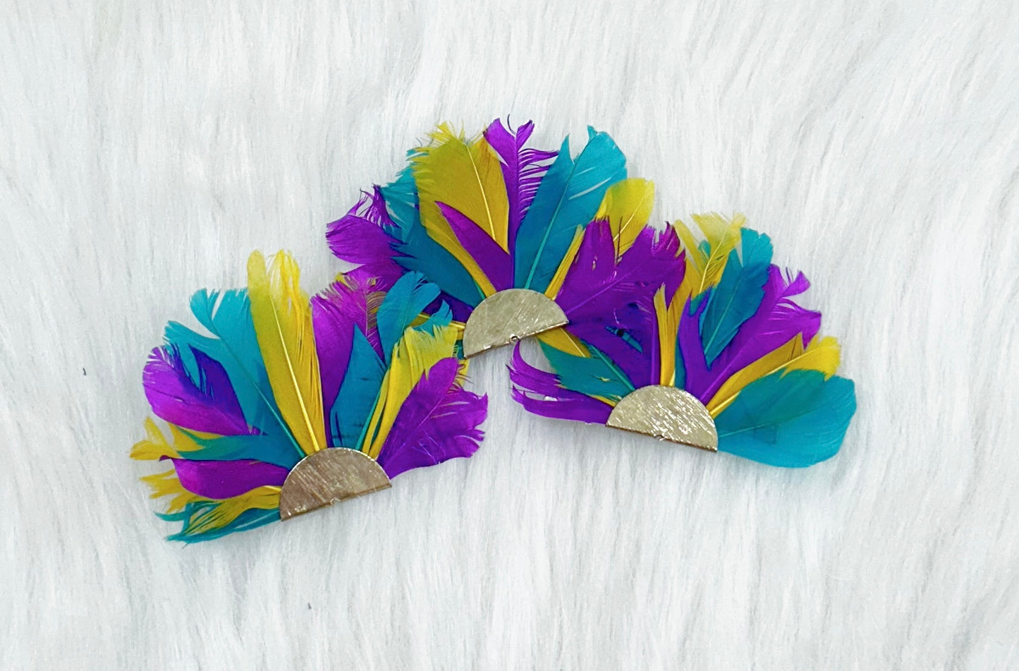 mardi gras feather clip