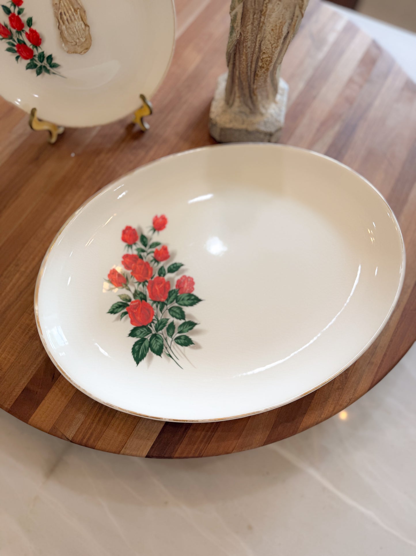 Southern Rose Cream Plate