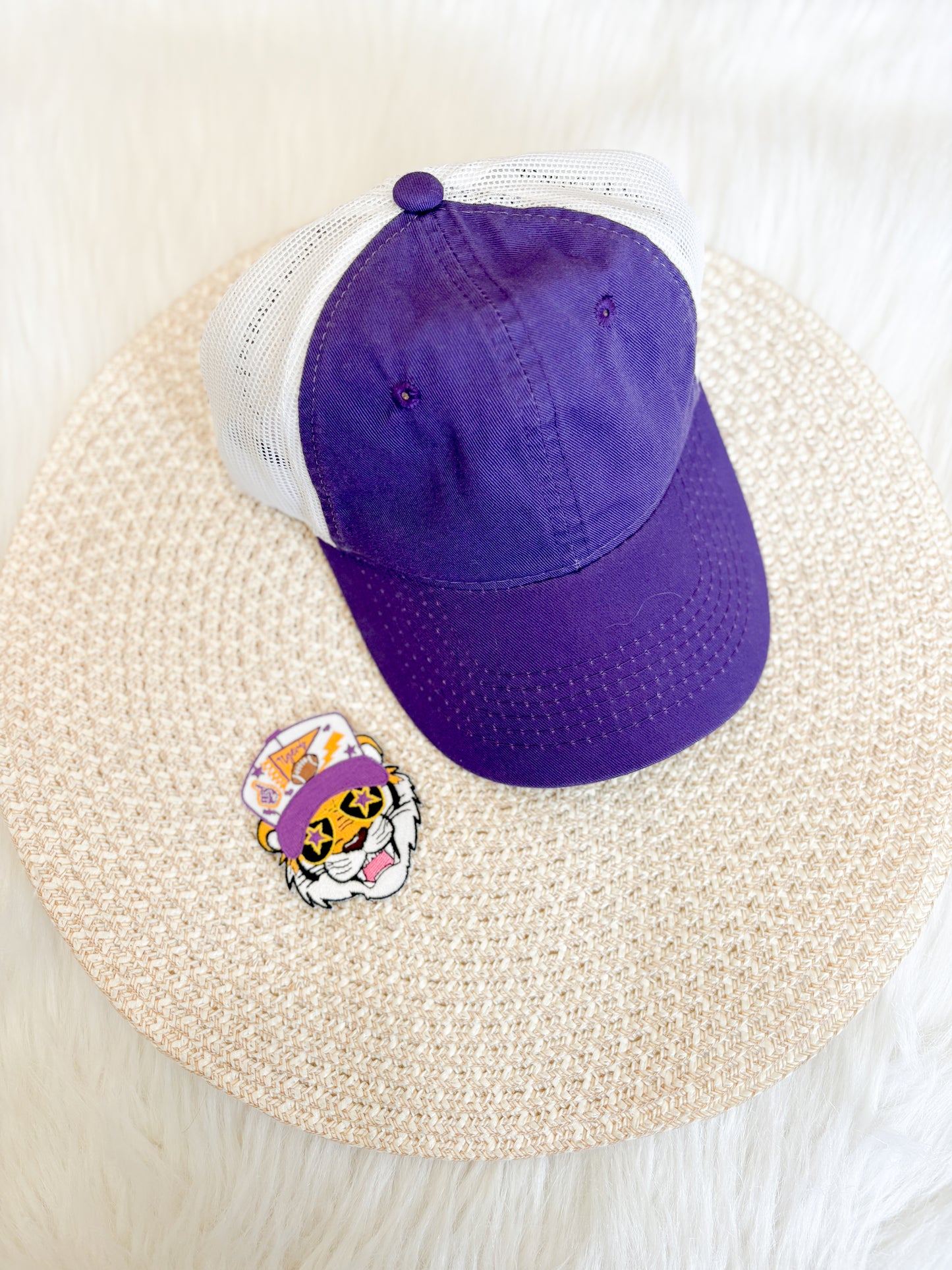 Patch- Tiger Wearing a Hat