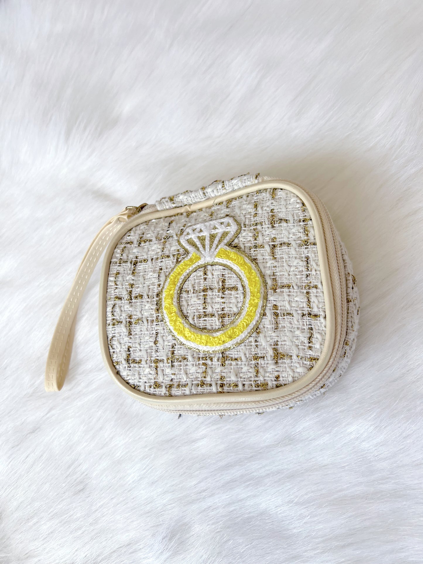 Bridal On the Go Pouch