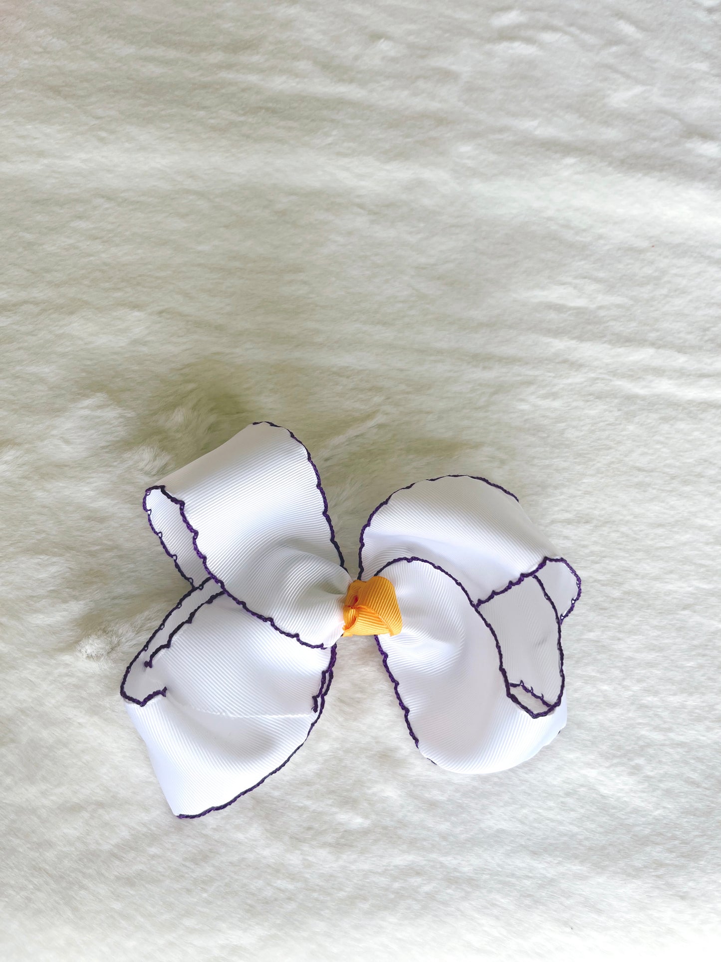 Rose Moonstitch Bow