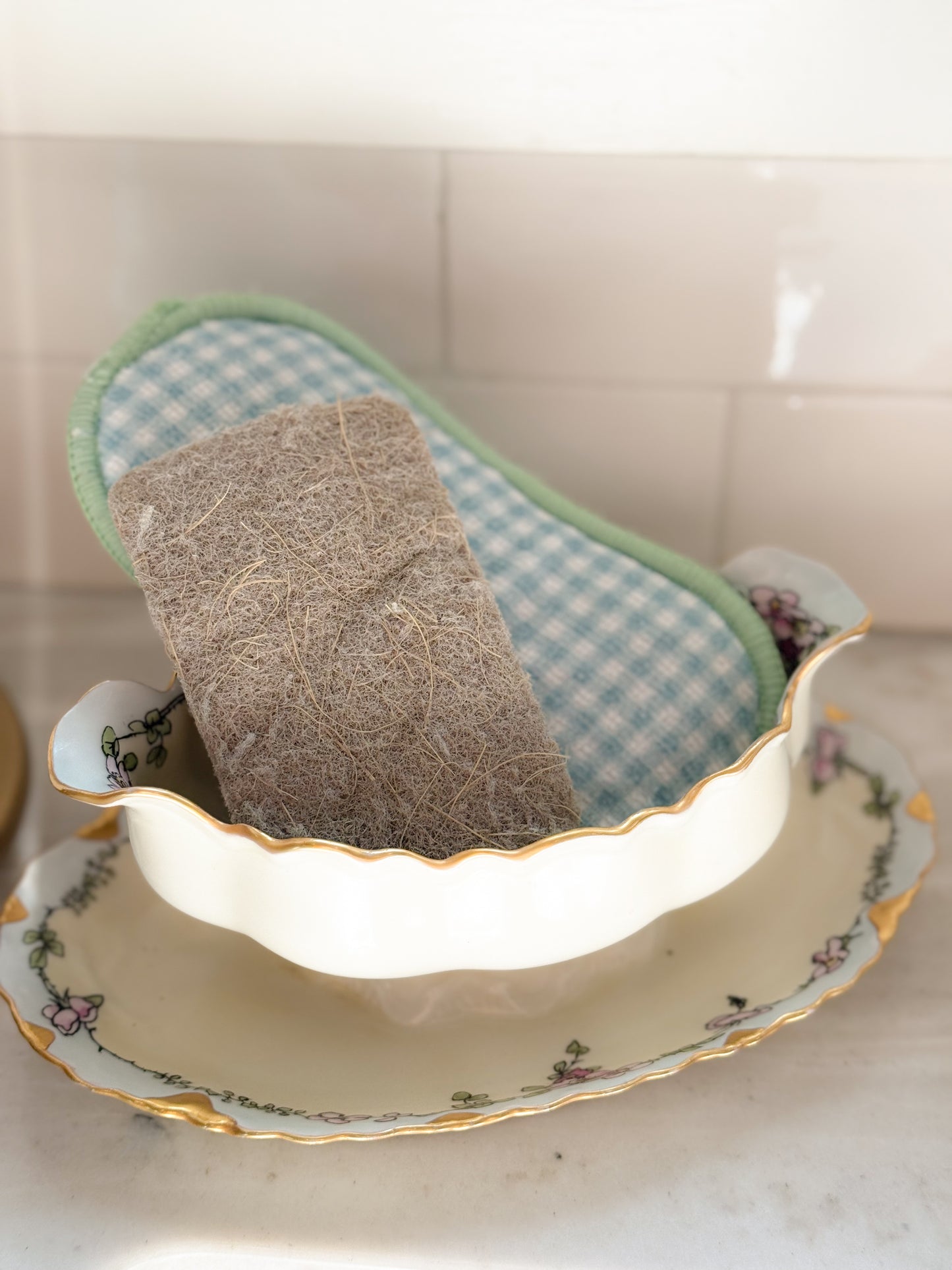 Golden Bloom Gravy Dish