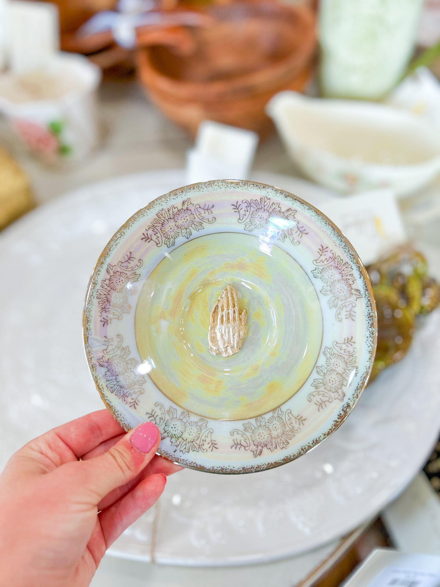 Eleanor’s Golden Prayer Plate