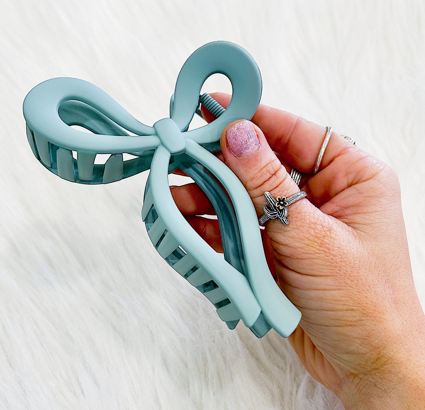 Matte Pastel Bow Shaped Hair Claw