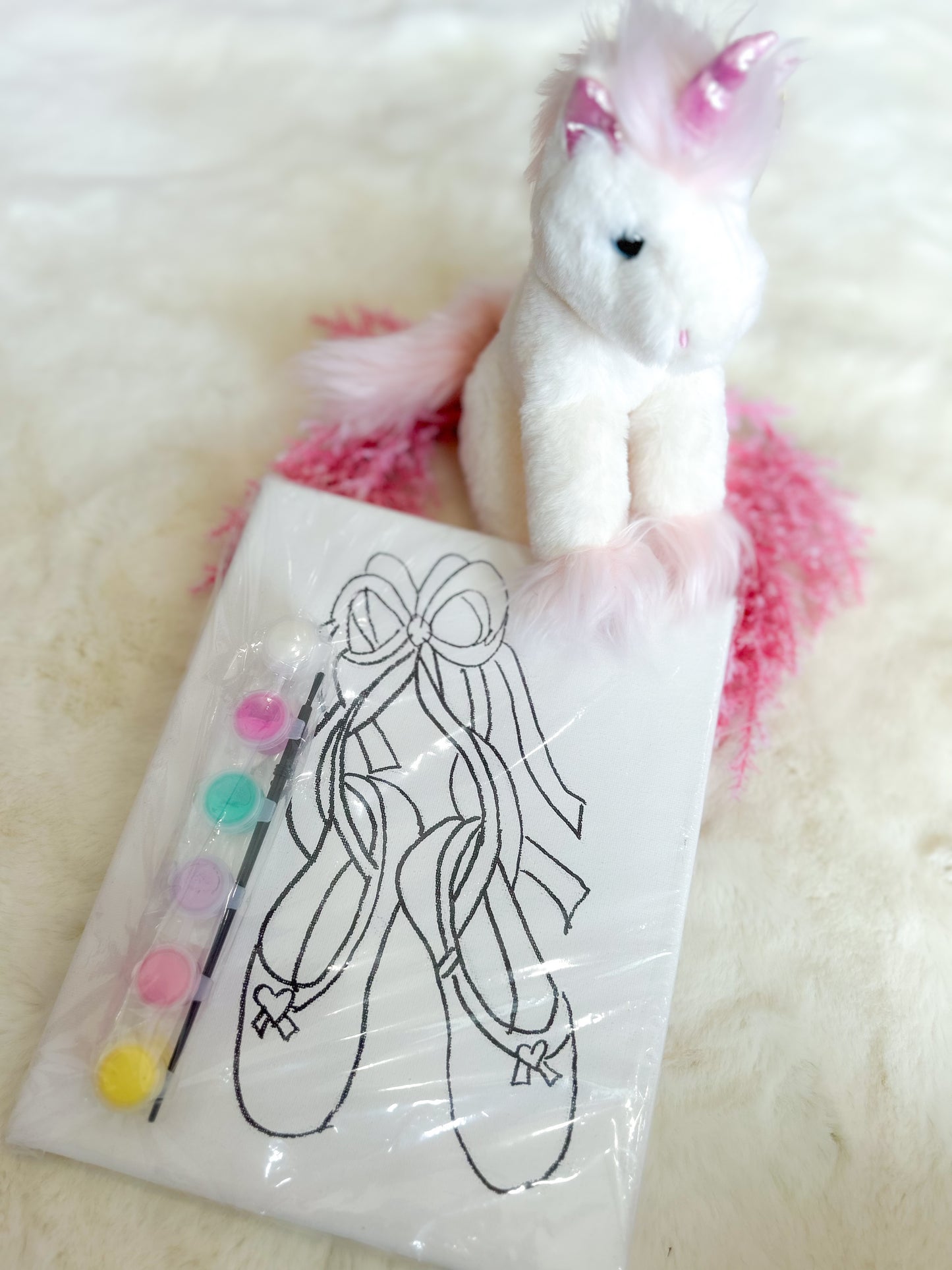 Lil' Dreamer the Unicorn