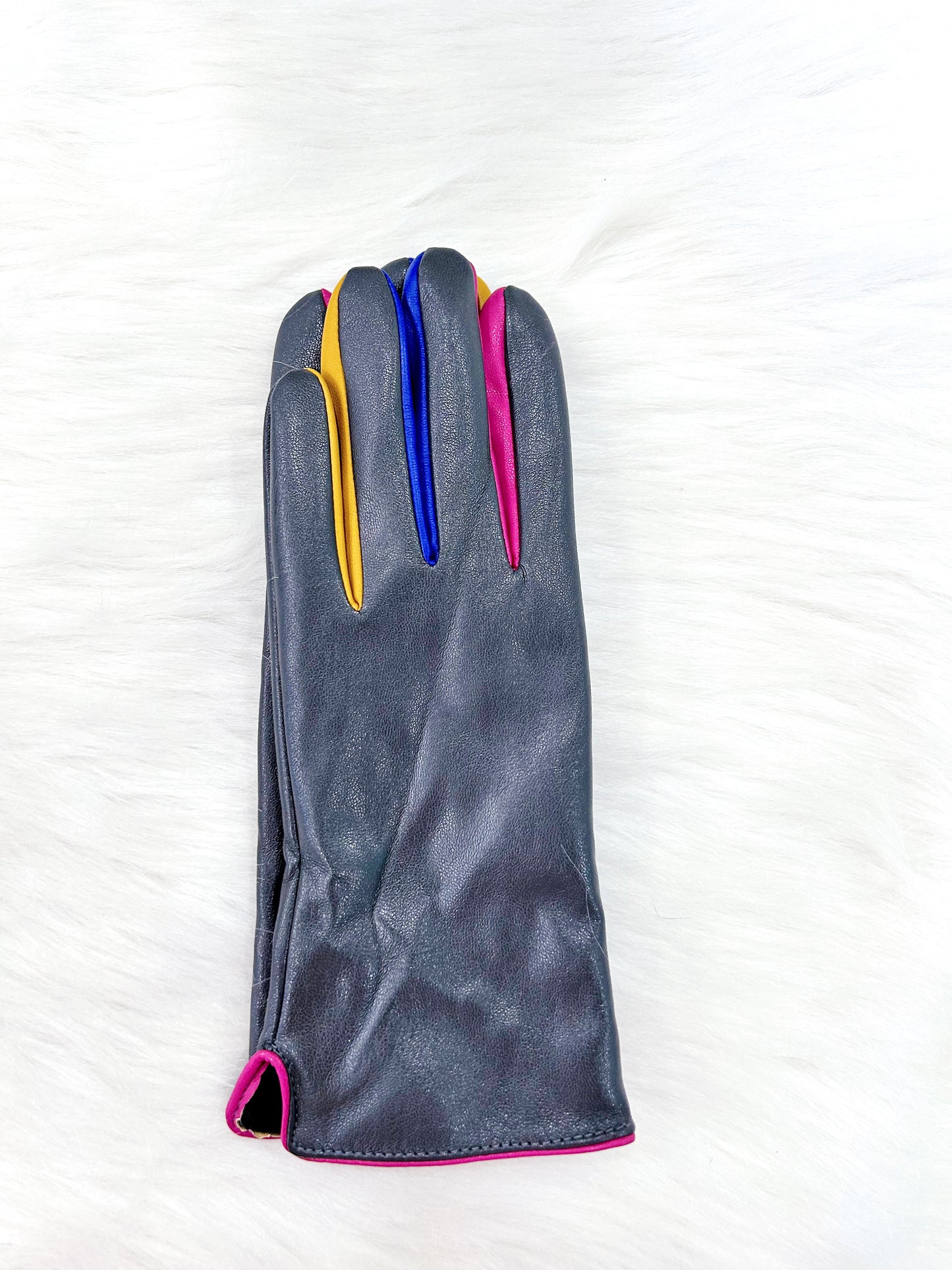 Leather Gloves with Colored Edges