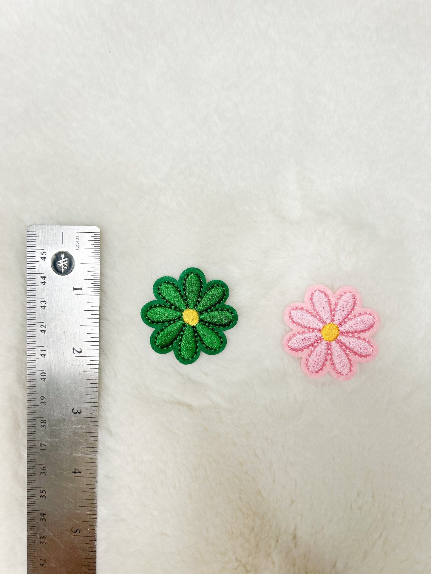 Patch- Mini Daisy Flower
