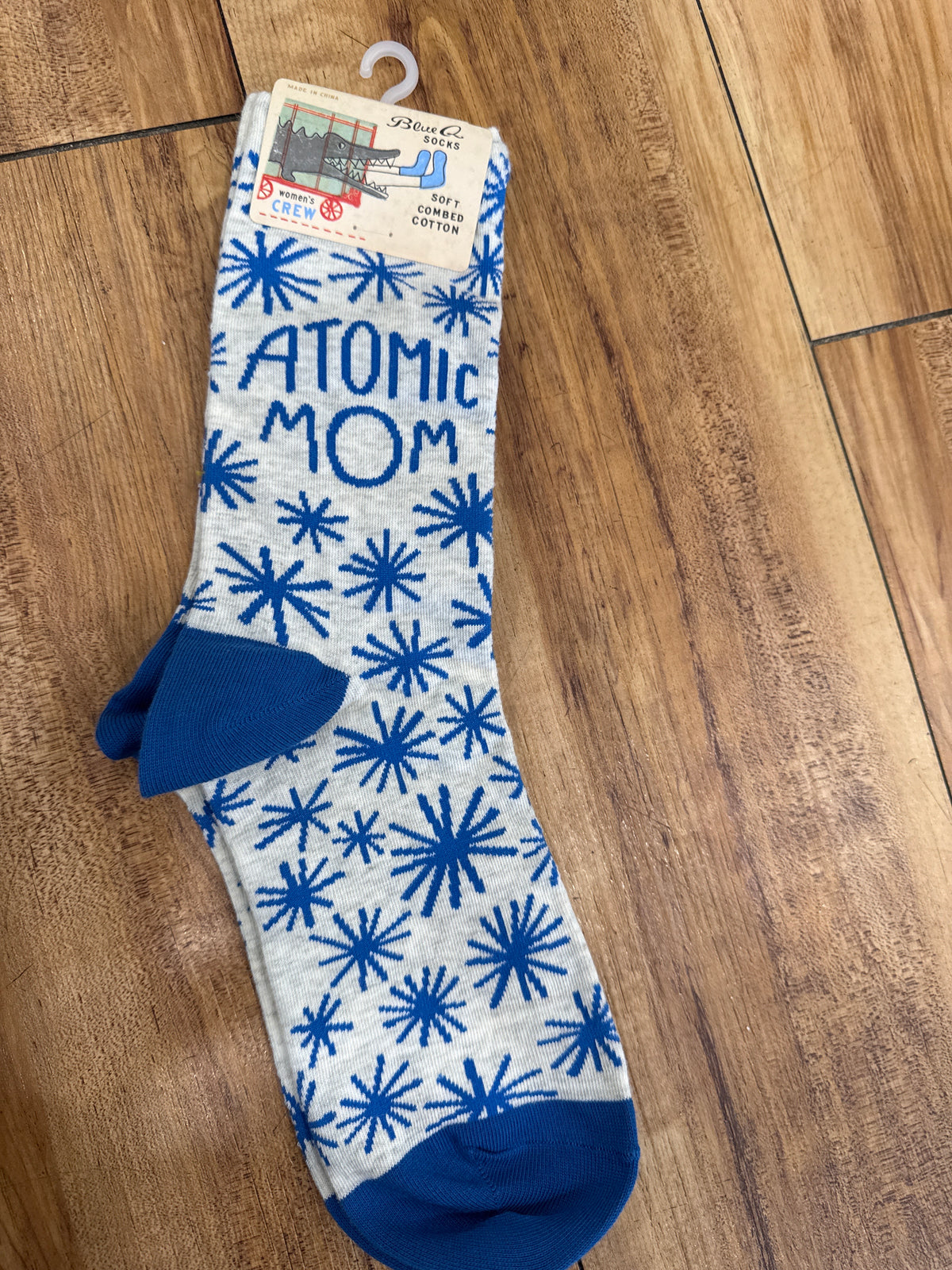 BQ Atomic Mom socks