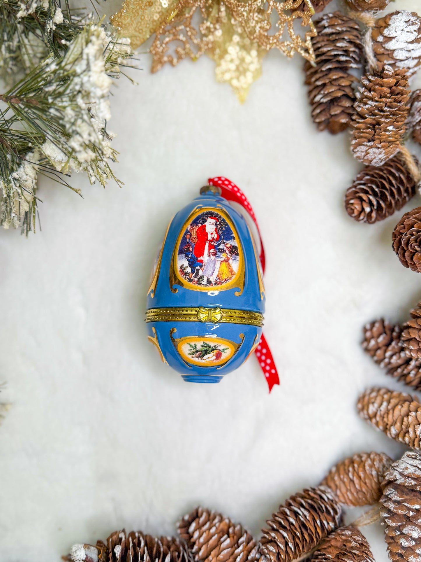 Santa’s Keepsake Porcelain Egg Ornament