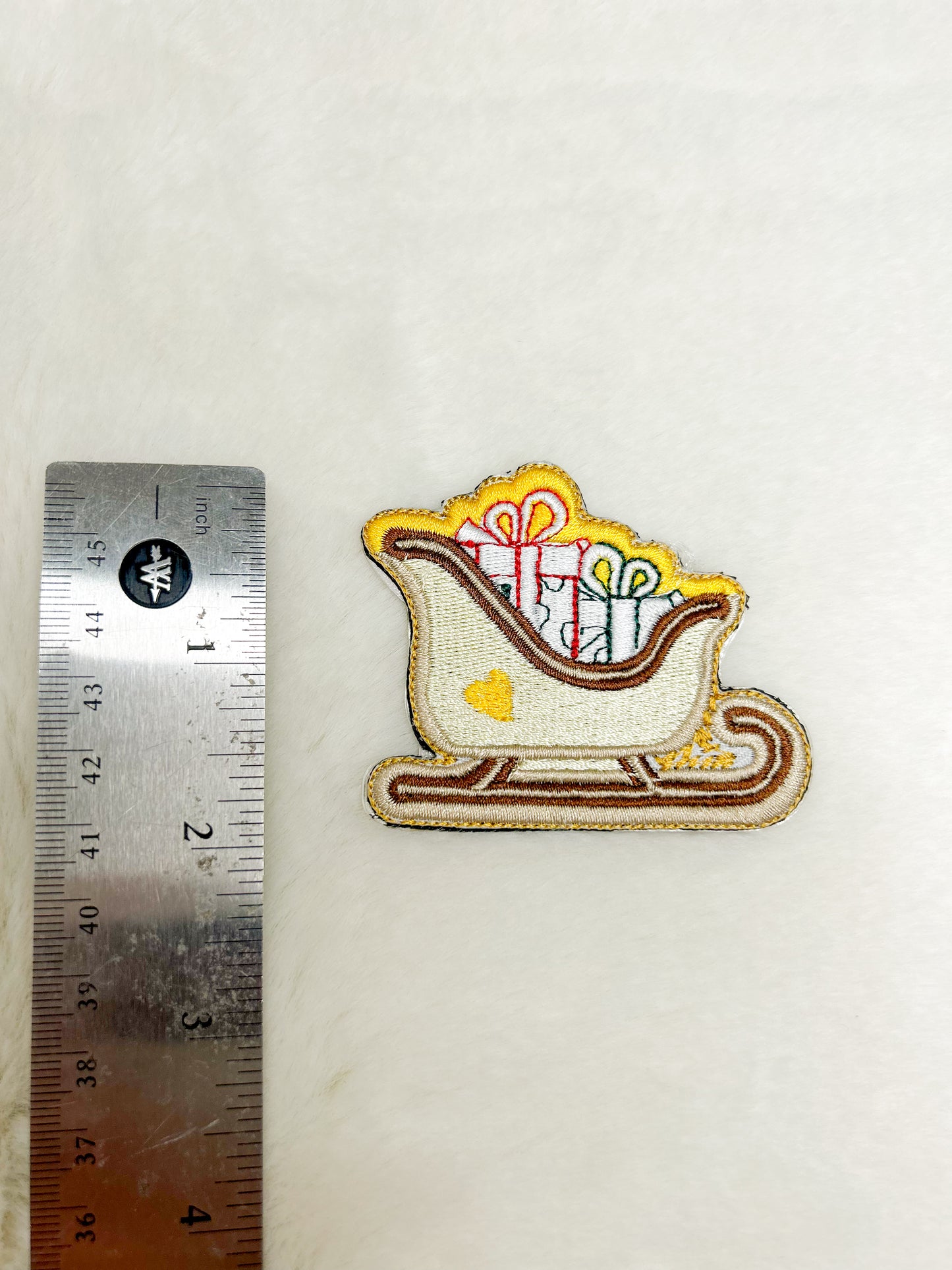 Patch-Mini Sleigh with Presents