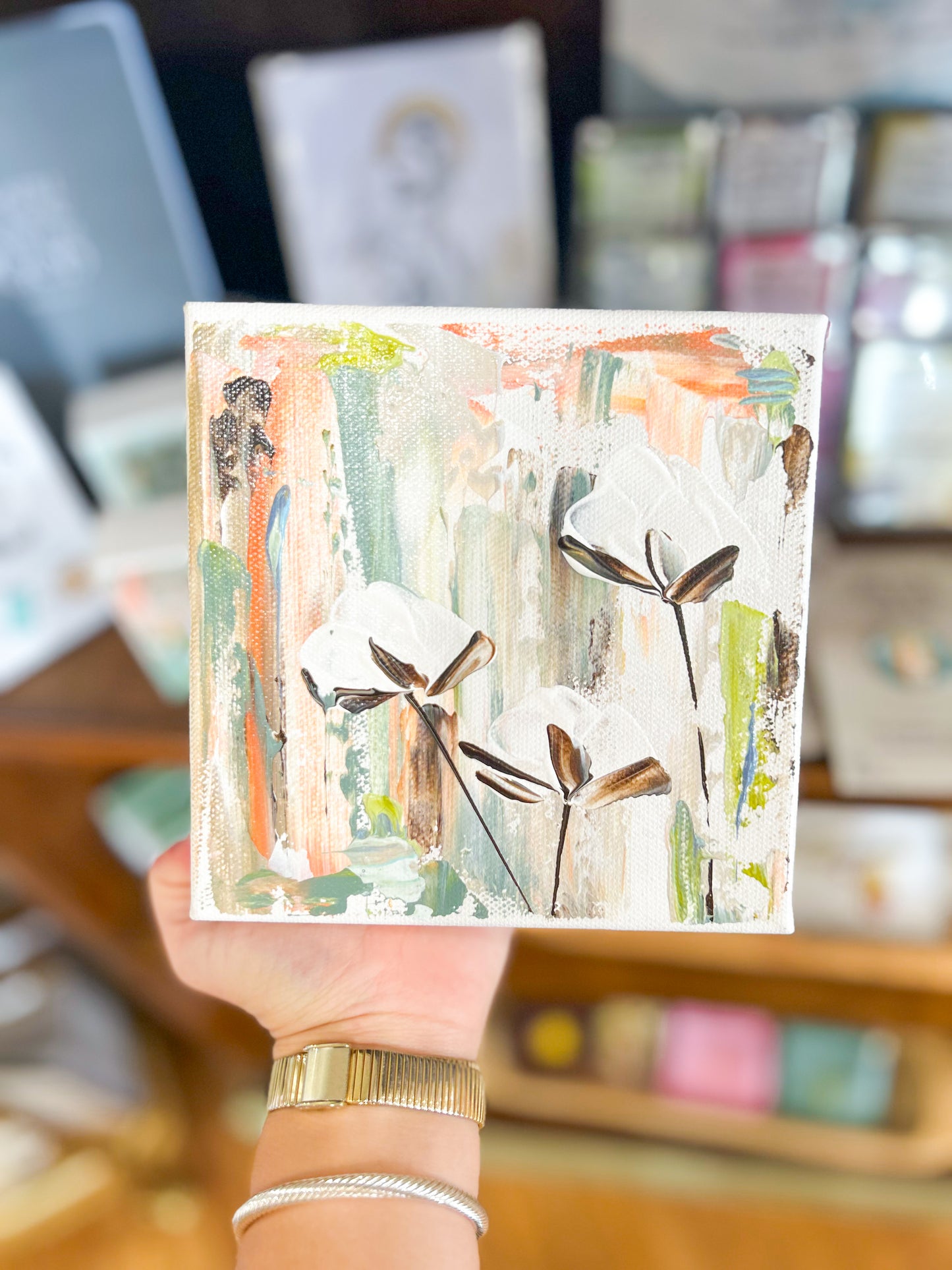 6x6 White Flowers with Pastel Background