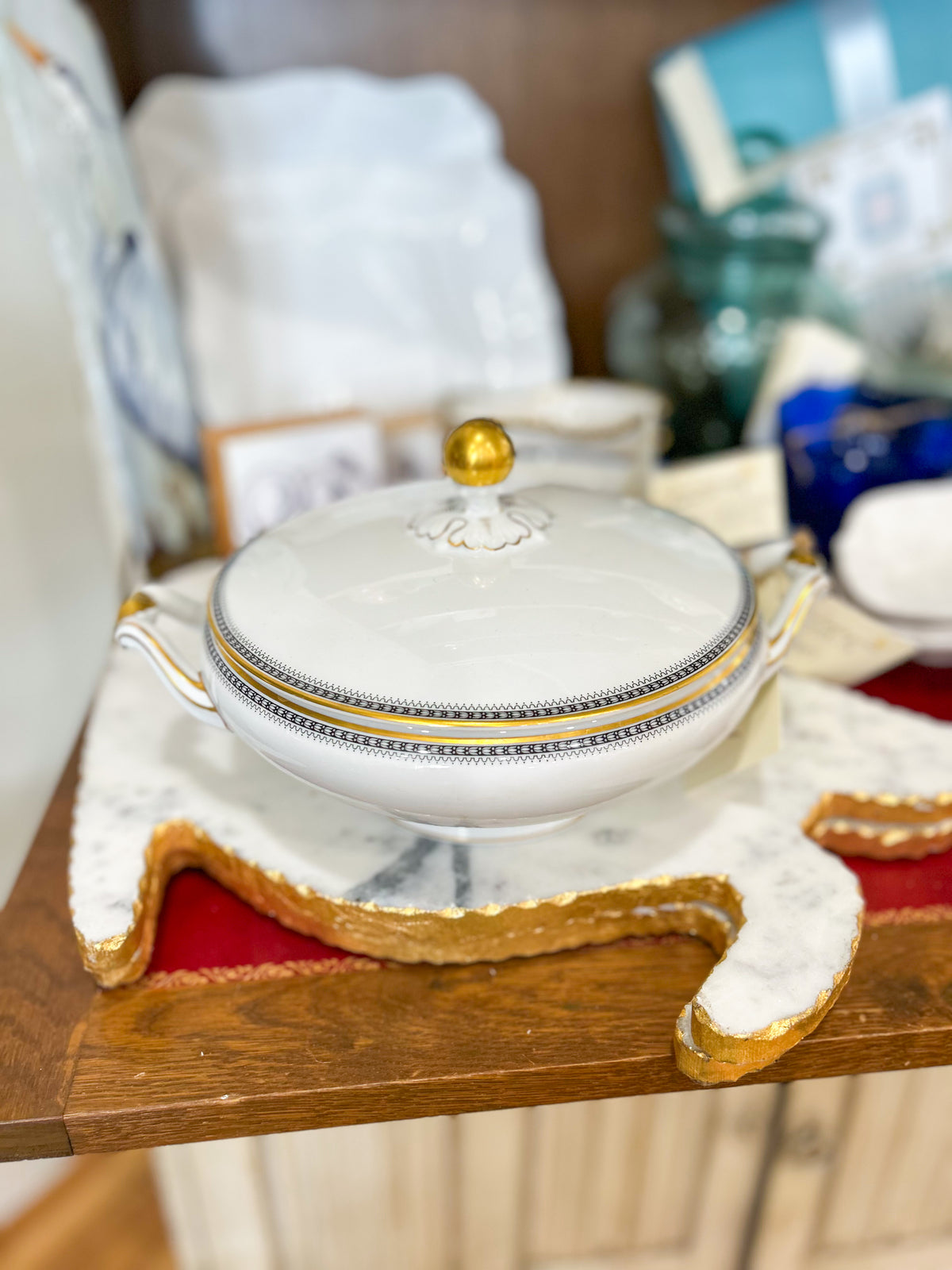 Manchester Royale Tureen
