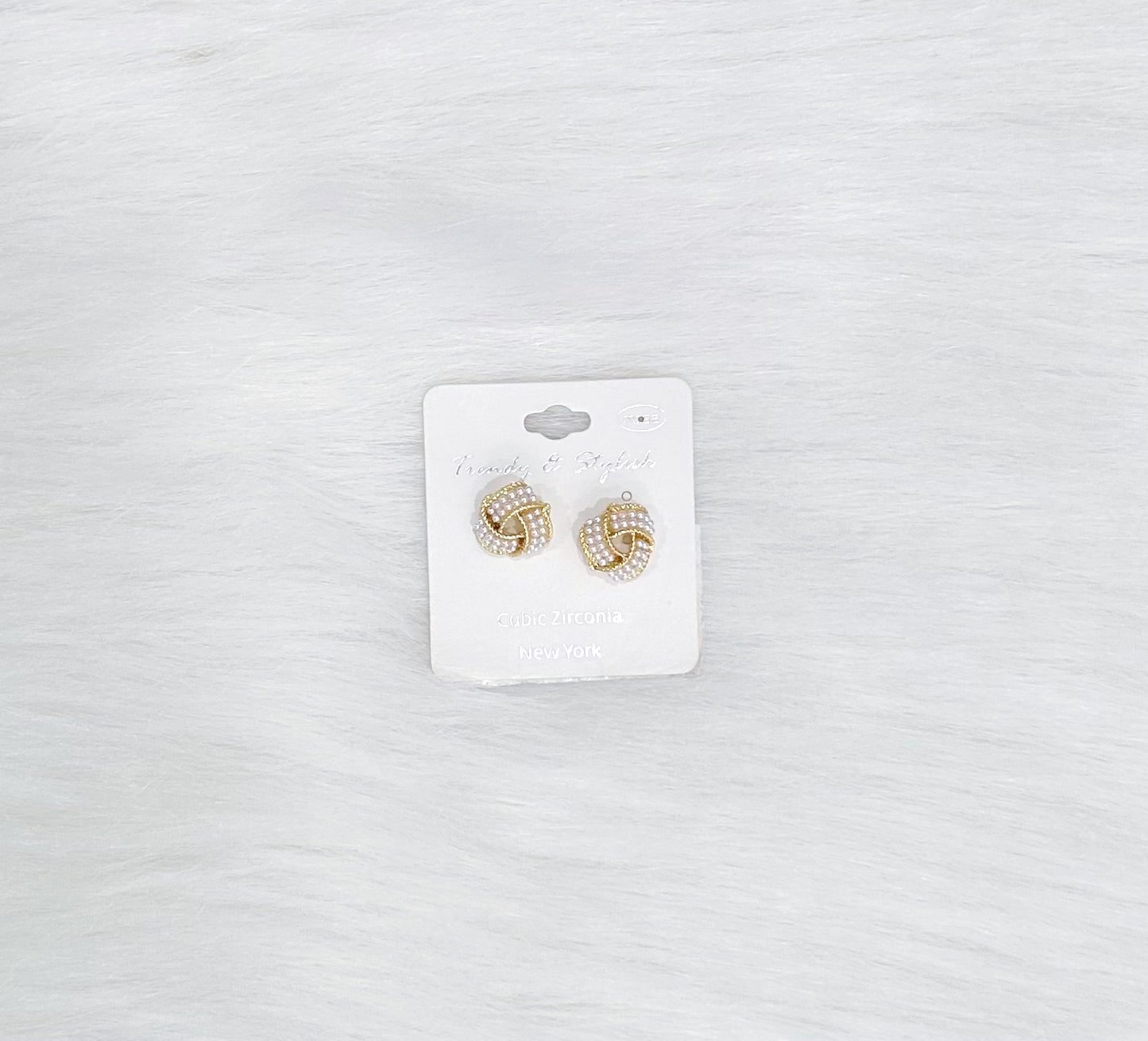 Pearl Knot Studs