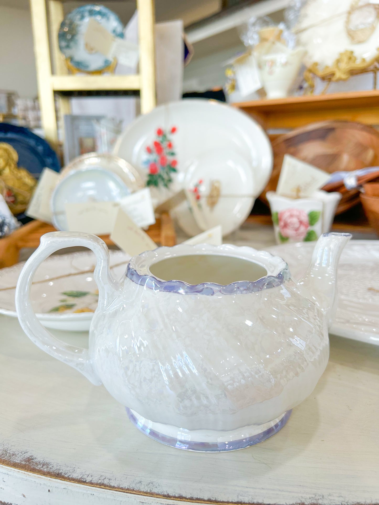 White Teapot Holder