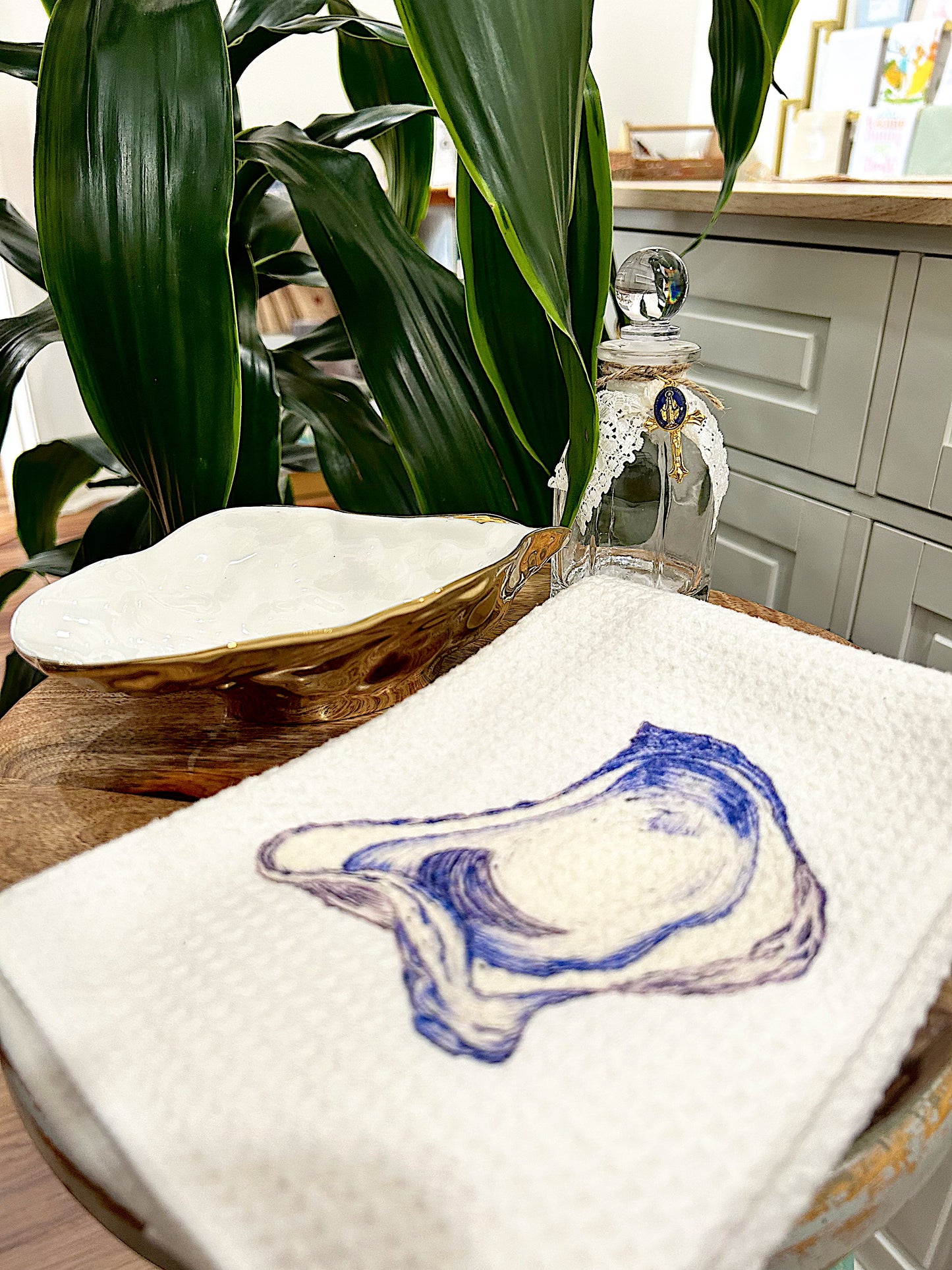 Blue Half Oyster Shell Towel