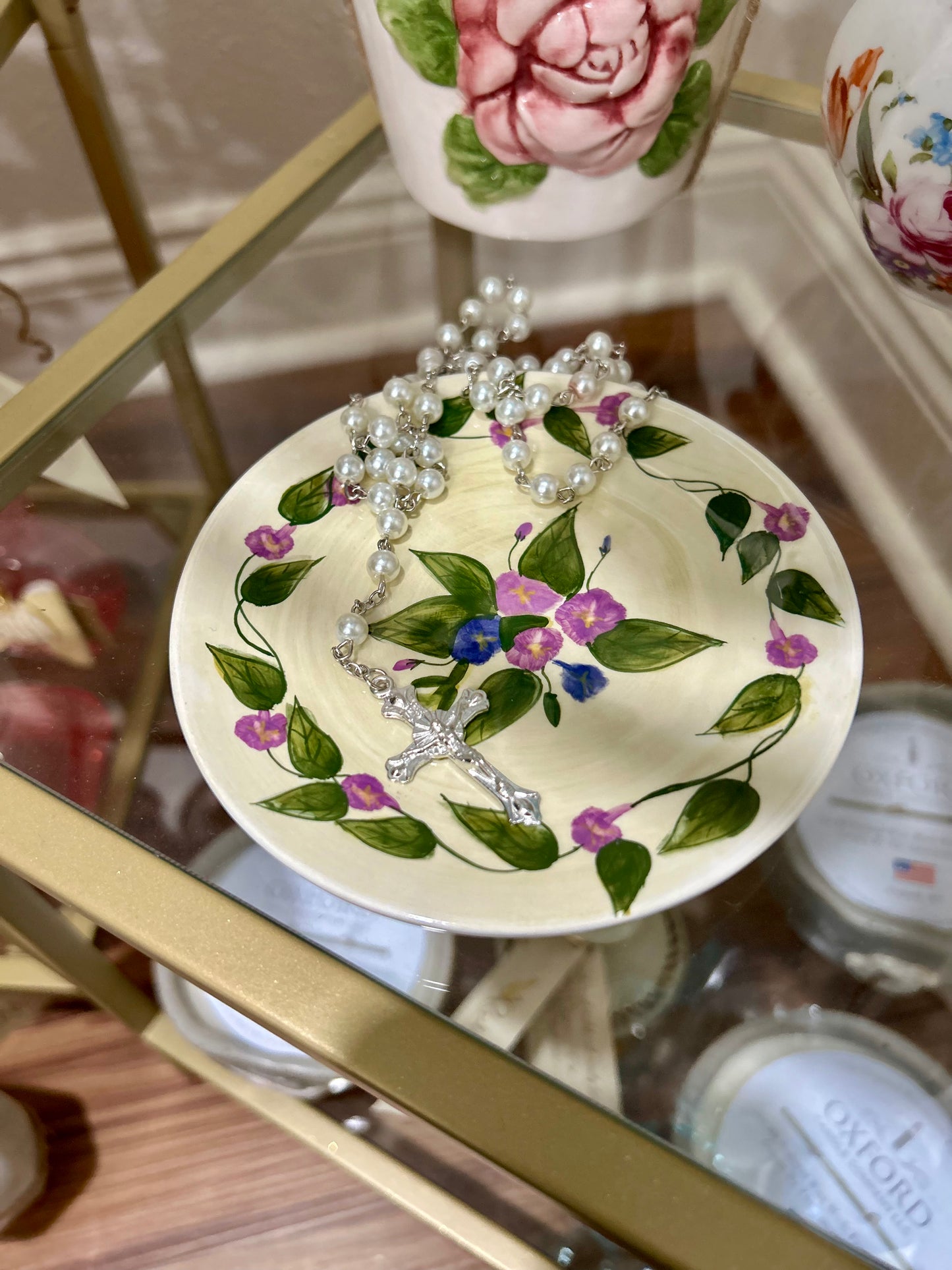 Petals & Prayer Rosary Holder- White