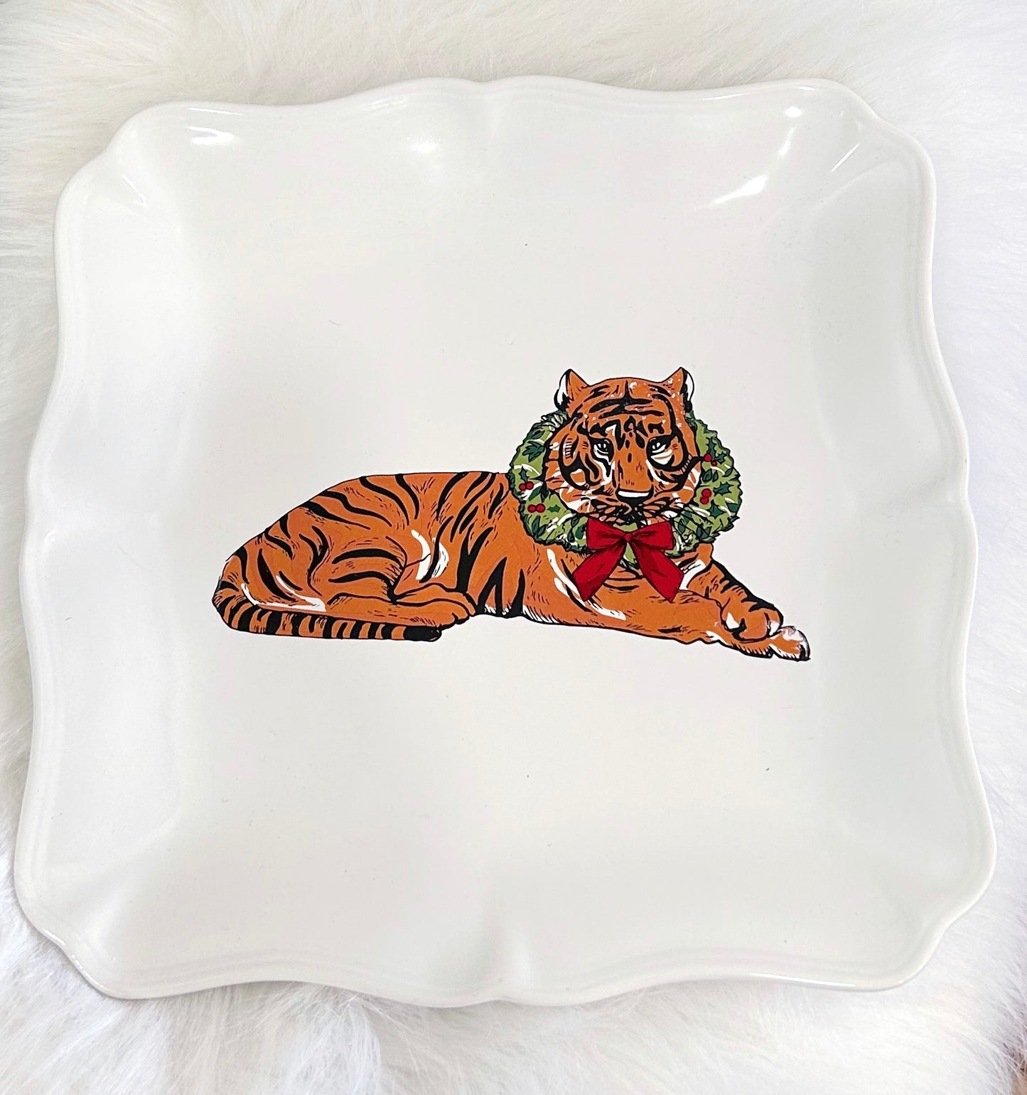 Tiger Wreath Square Platter