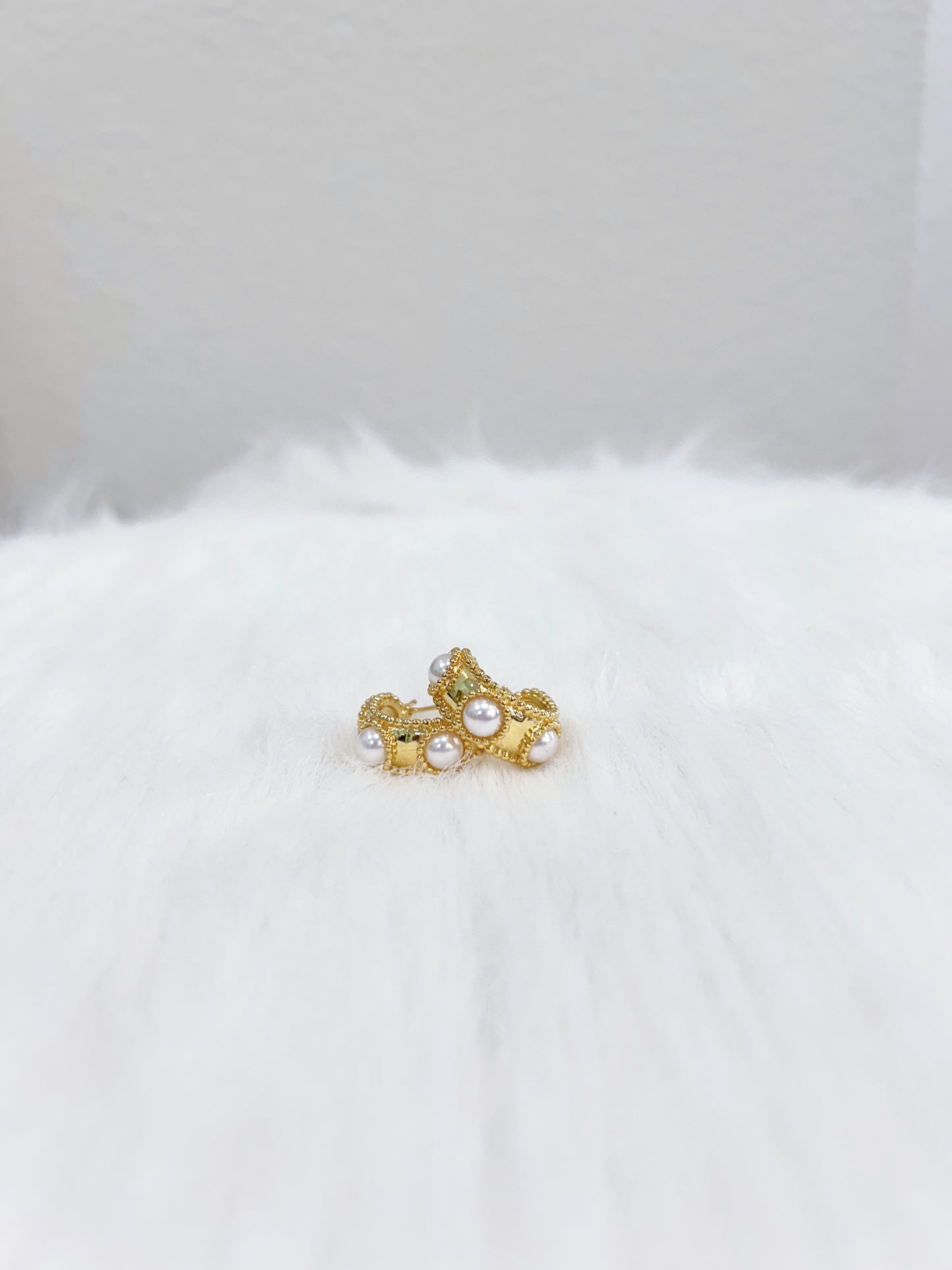 Virginia Designer Inspired Hoop