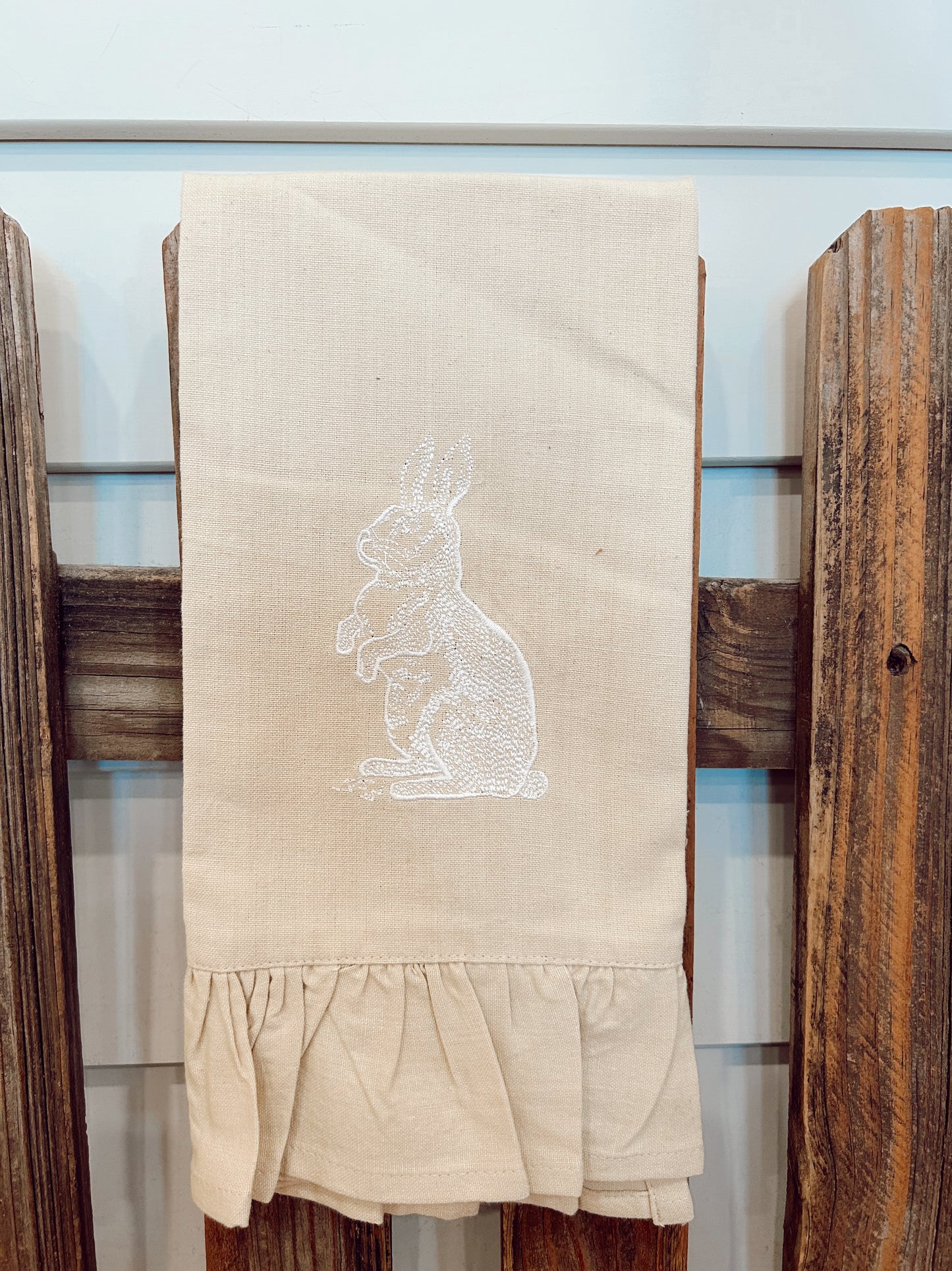 Alyse Bunny Ruffle Hand Towel