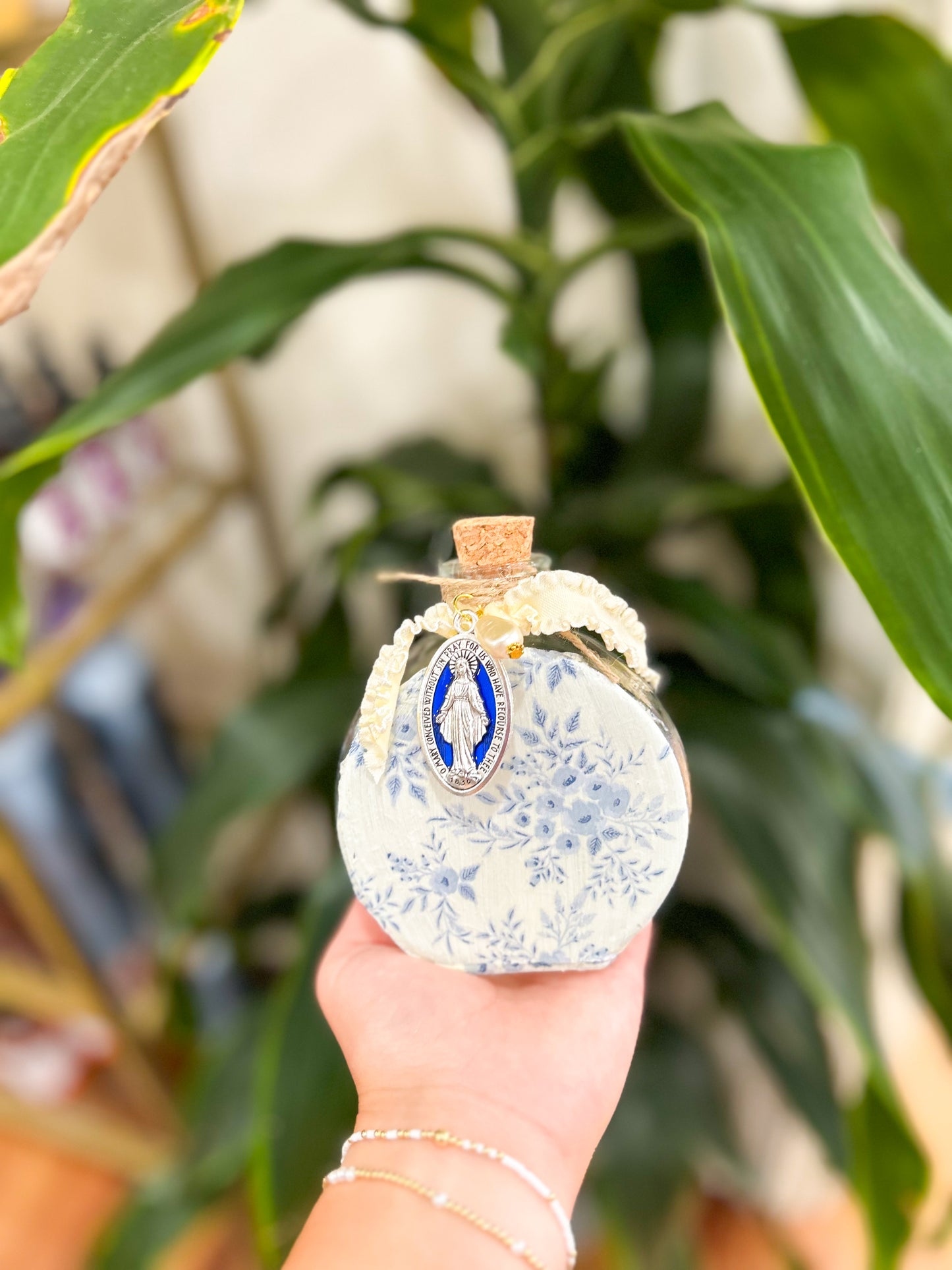 O' Mary Round Holy Water Container