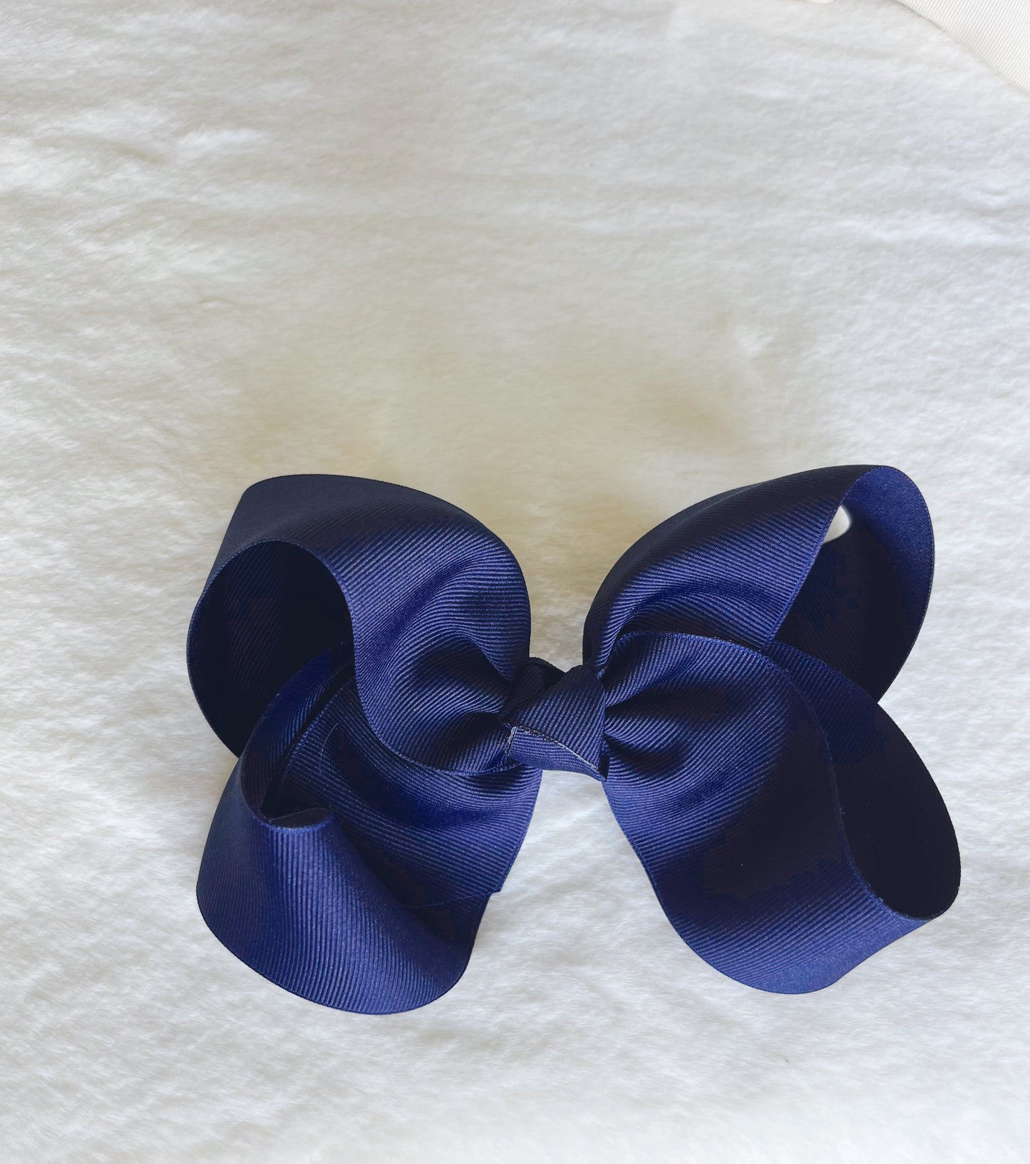 Rose Classic Style Bow