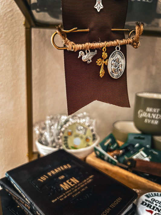 Open Book Men's Religious Pen with Gold Cross and St Joseph