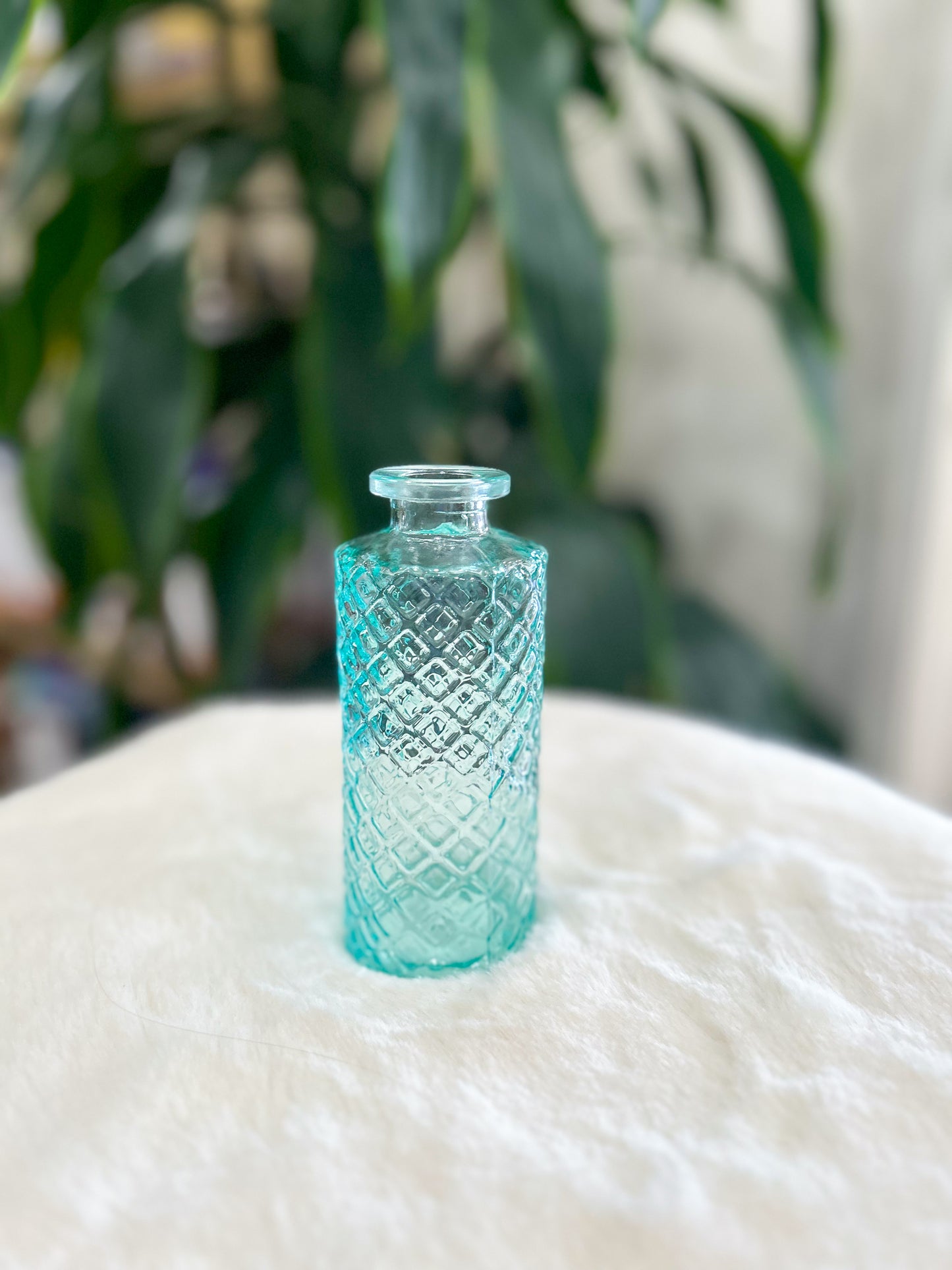 Anastasia Vintage Inspired Medium Bud Vase