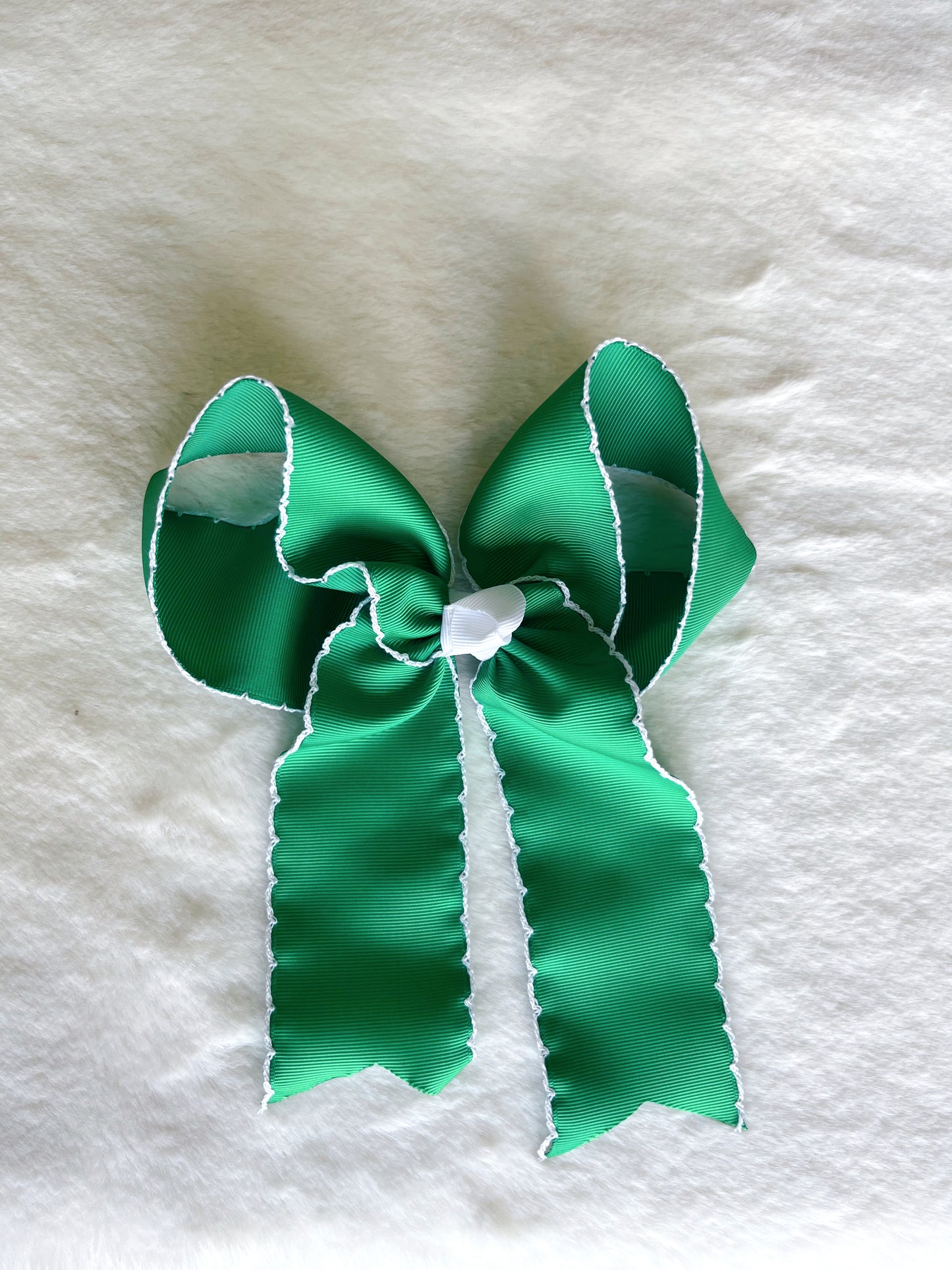 Maria Moonstitch Hanging Bow