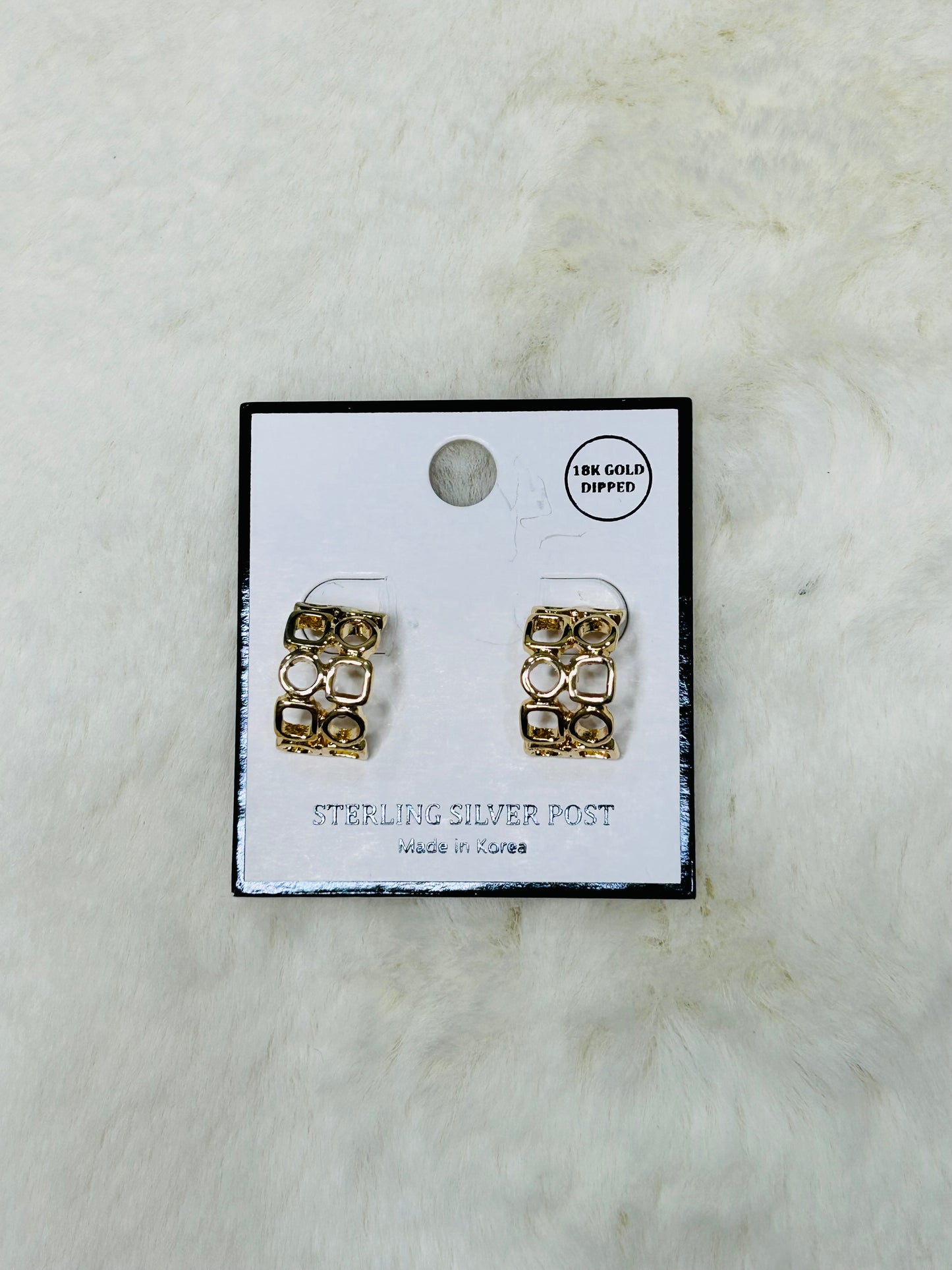 Juliet Unique Gold Hoop Earrings