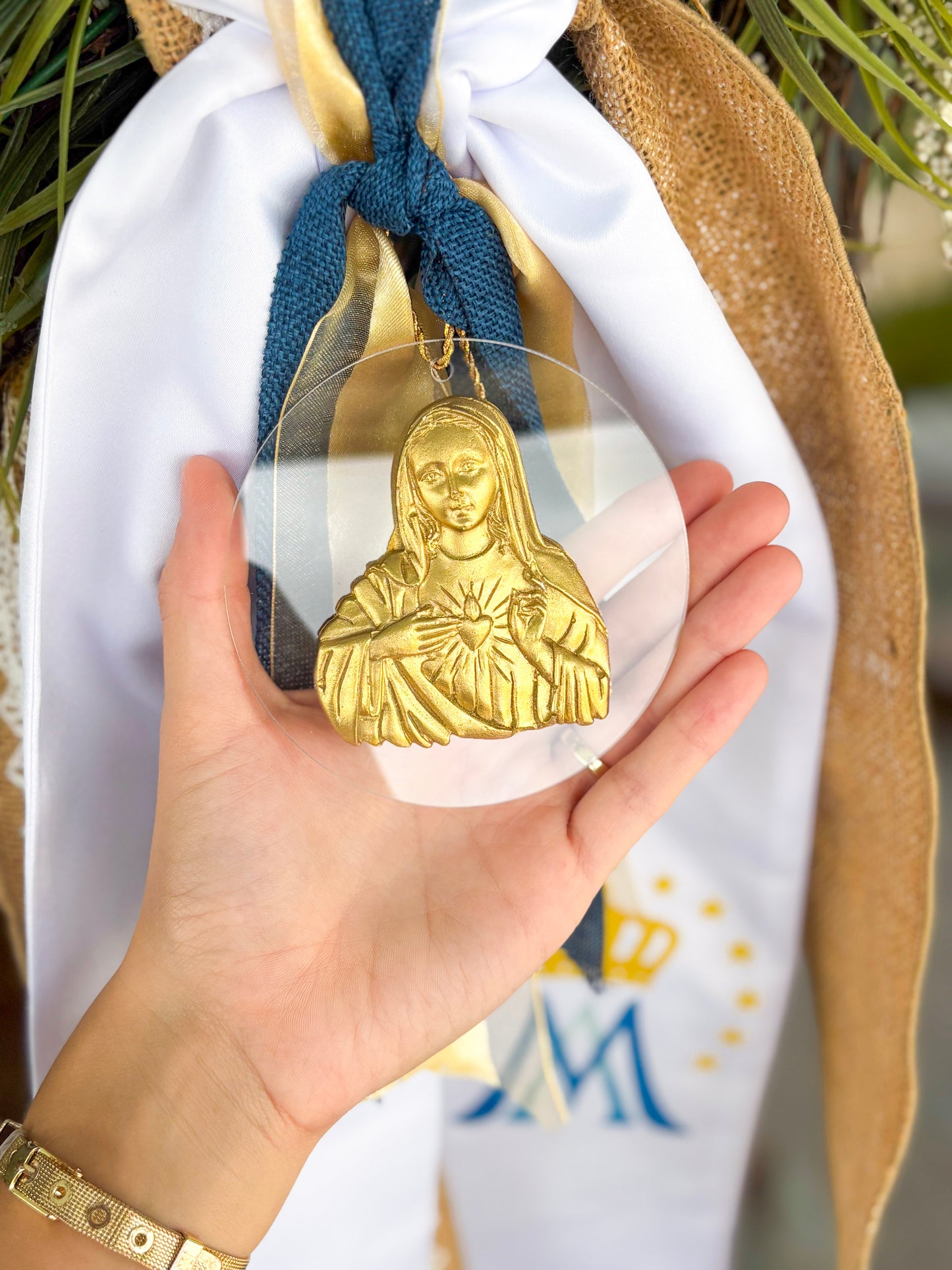 Ornament Immaculate Heart of Mary- Silhouette Disk Ornamnet