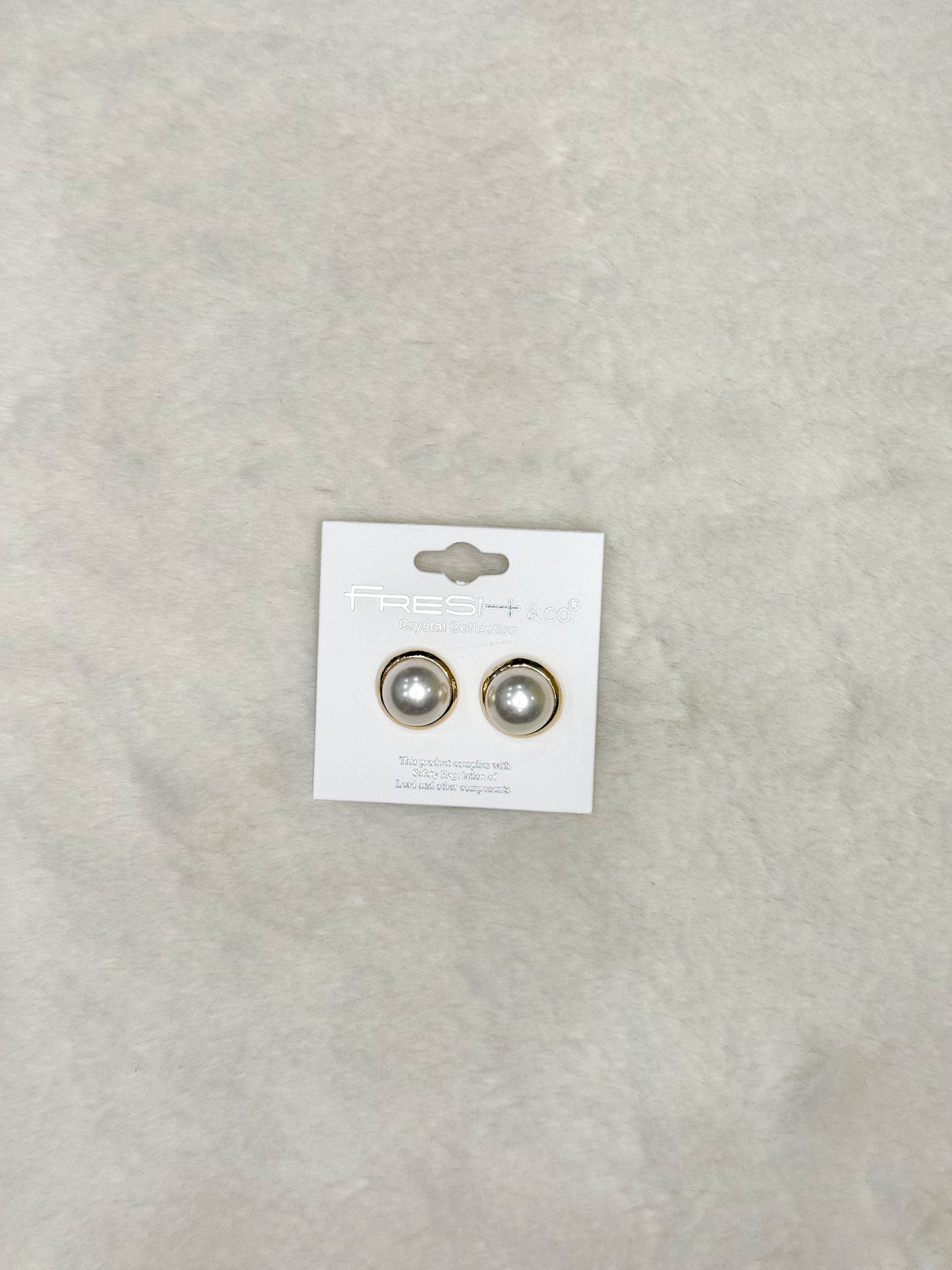 Royal Pearl Classic Earrings