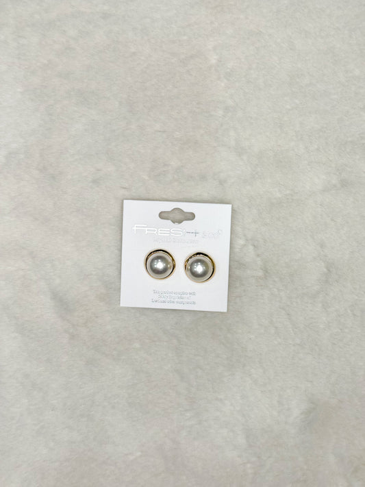 Royal Pearl Classic Earrings