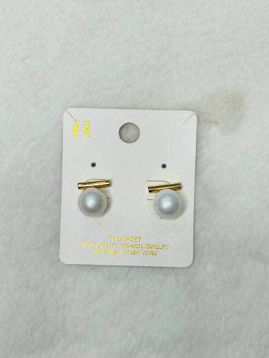 Piper Unique Gold Large Pearl Stud Earrings