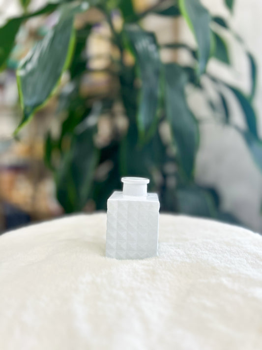Millie Vintage Inspired Medium Bud Vase