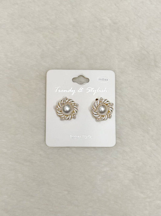 Pure Pearl Studs