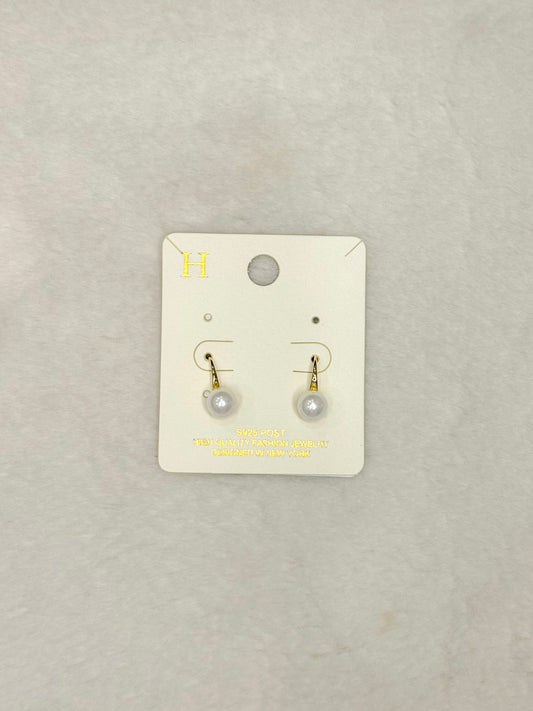 Magnolia Simple Gold Dangle Pearl Studs