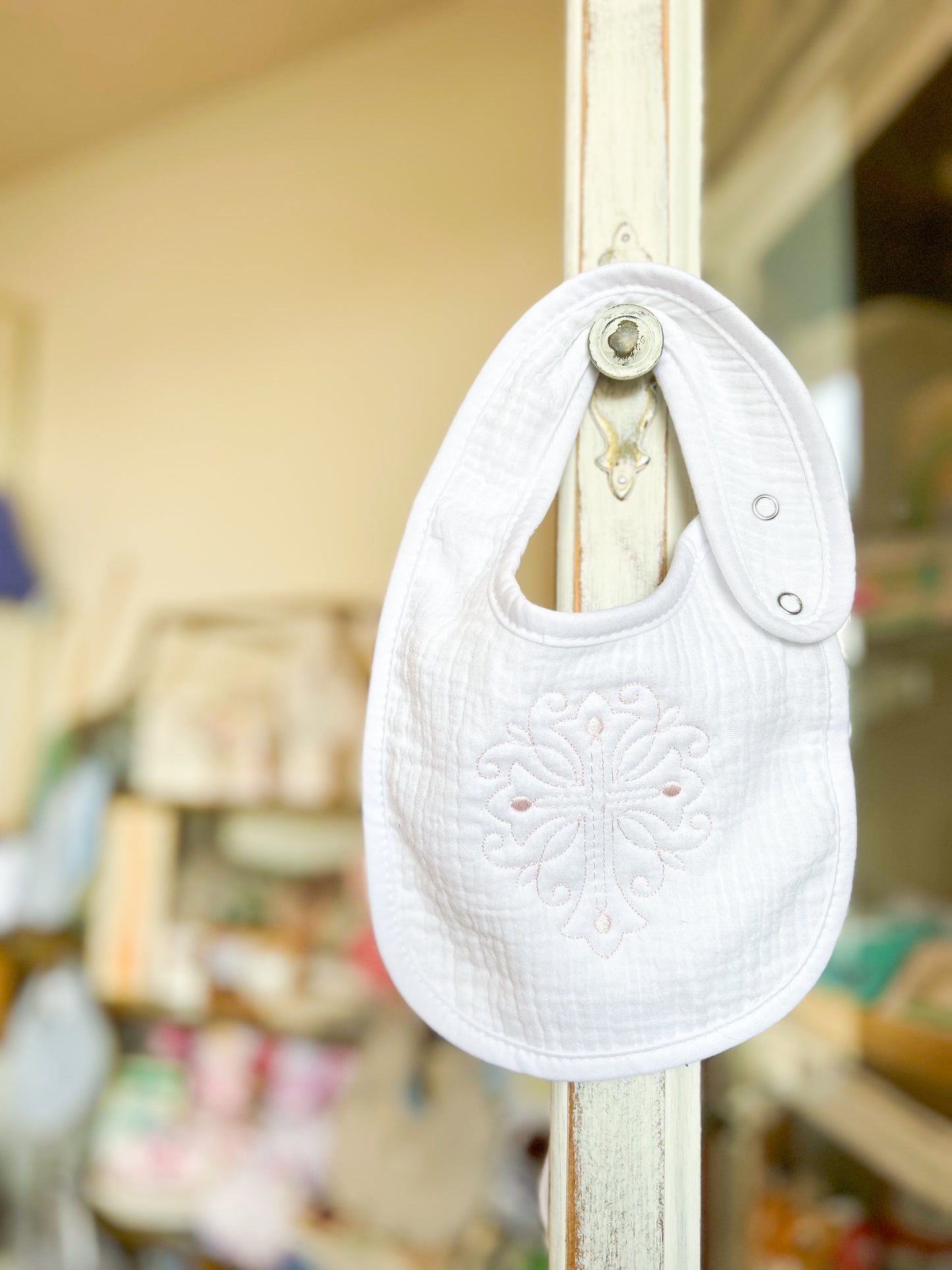 Vintage Cross Bib