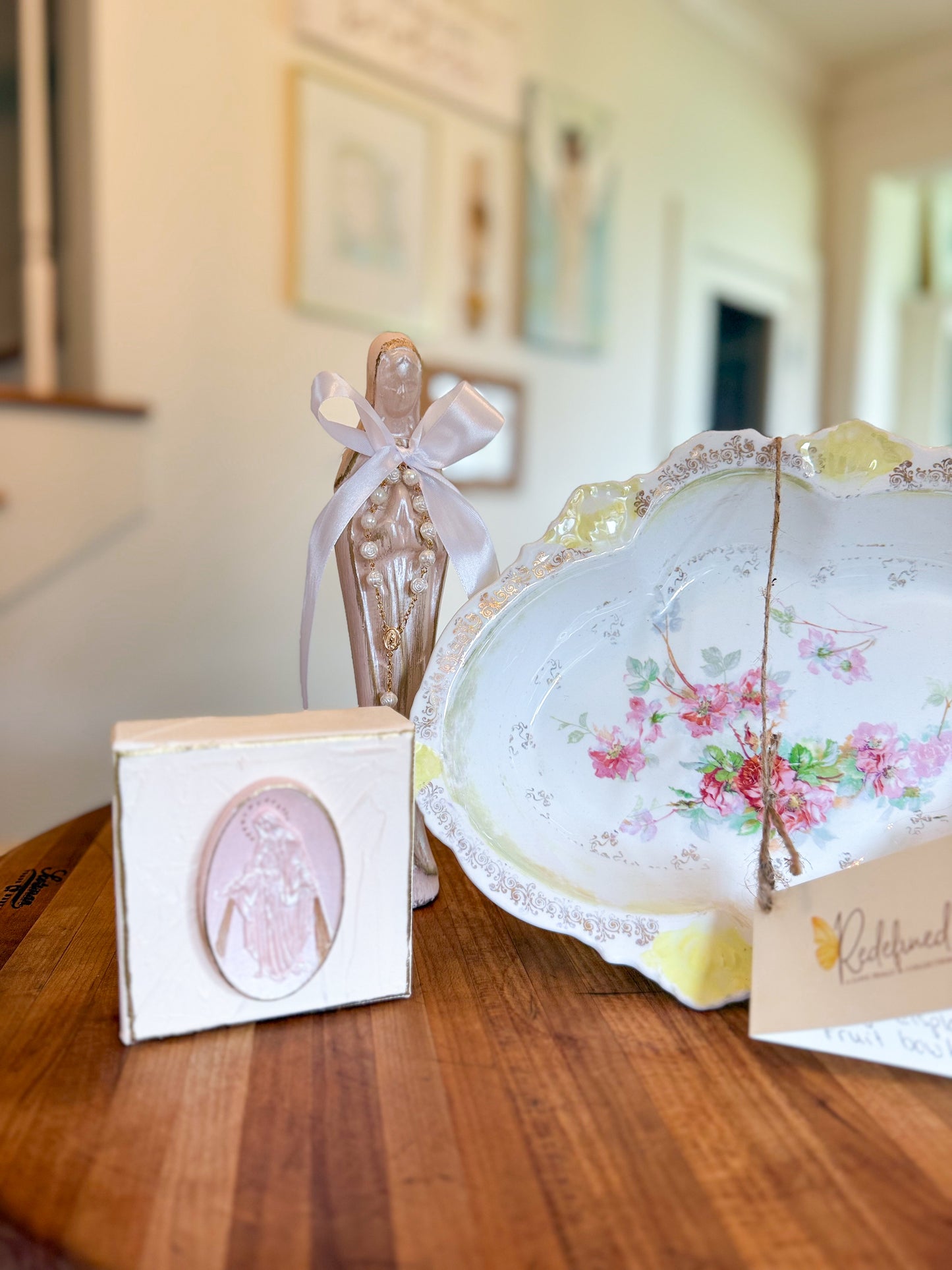 Our Lady of the Miraculous Medal on 4x4 Peach Canvas with Gold Accent