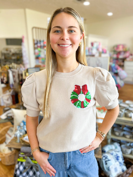 Christmas Wreath Short Sleeve Sweater - Cream