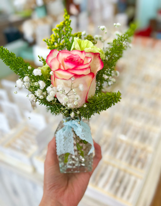 $20 Sussie Bloom Floral Arrangement